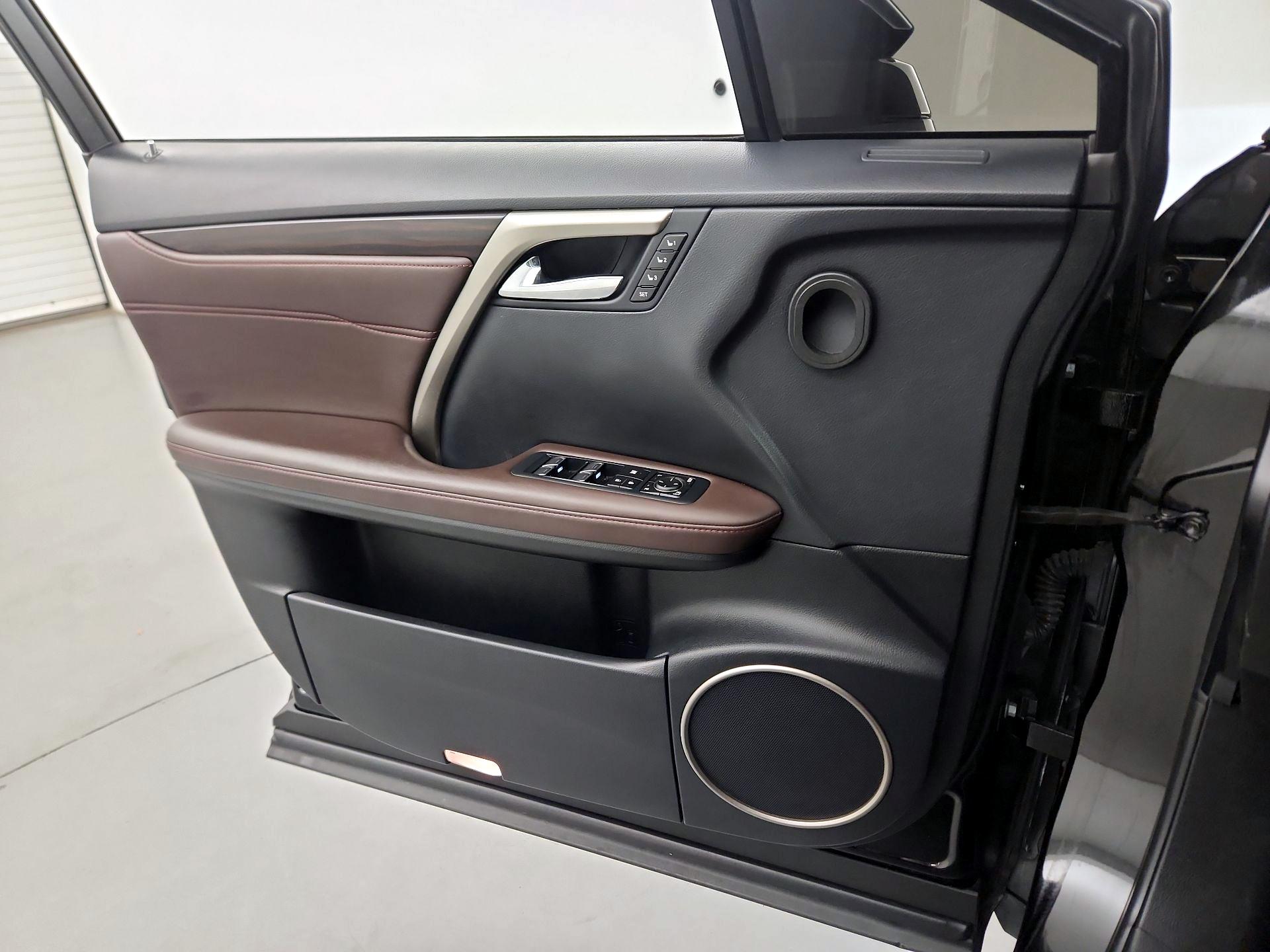 Thumbnail: 2018 Lexus RX - 12