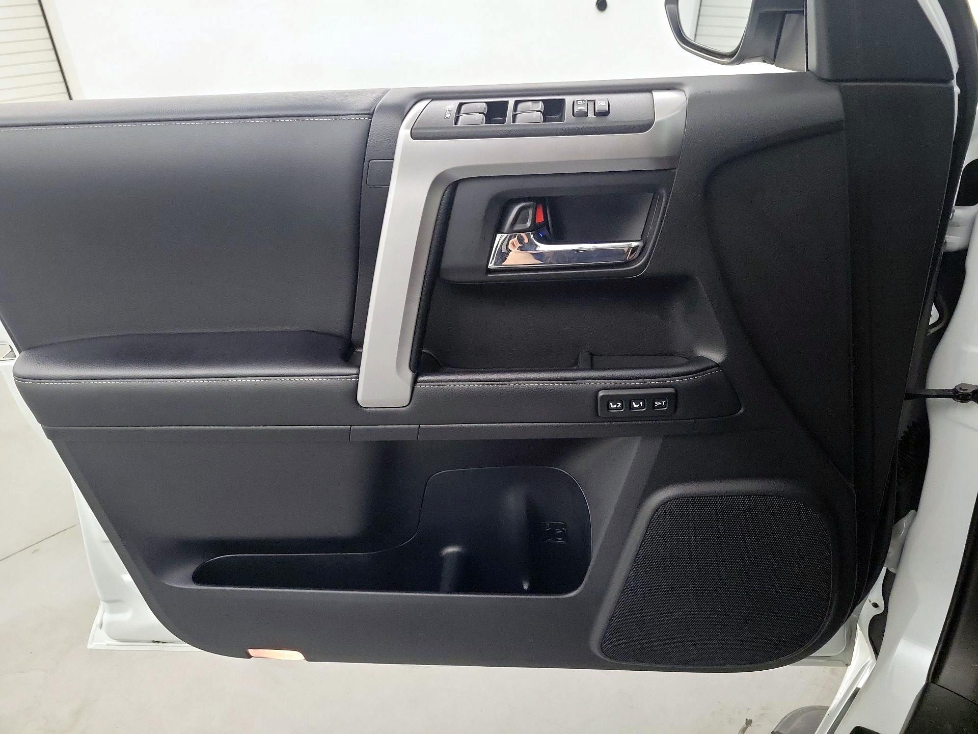 Thumbnail: 2024 Toyota 4Runner - 12