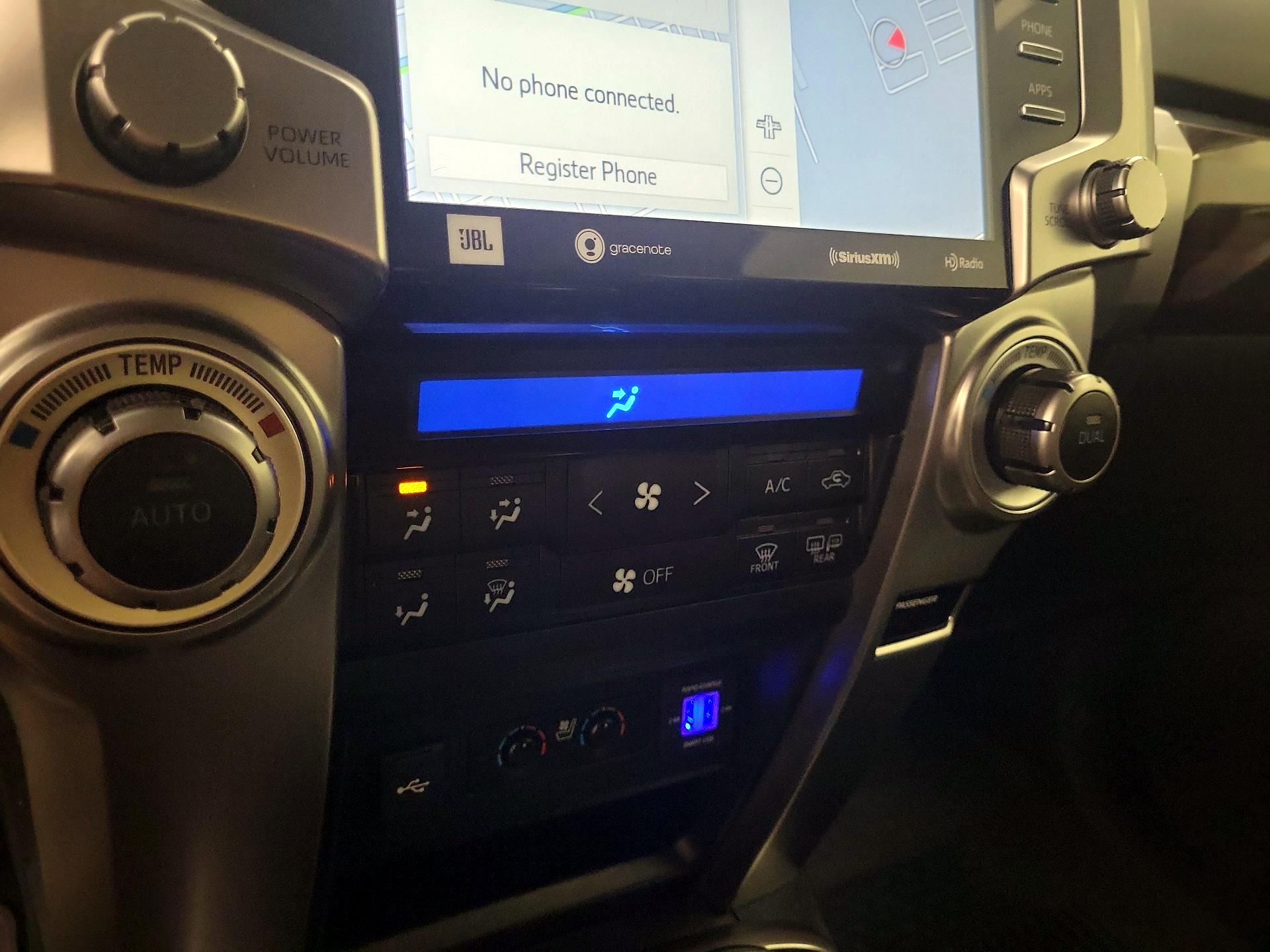 Thumbnail: 2024 Toyota 4Runner - 17