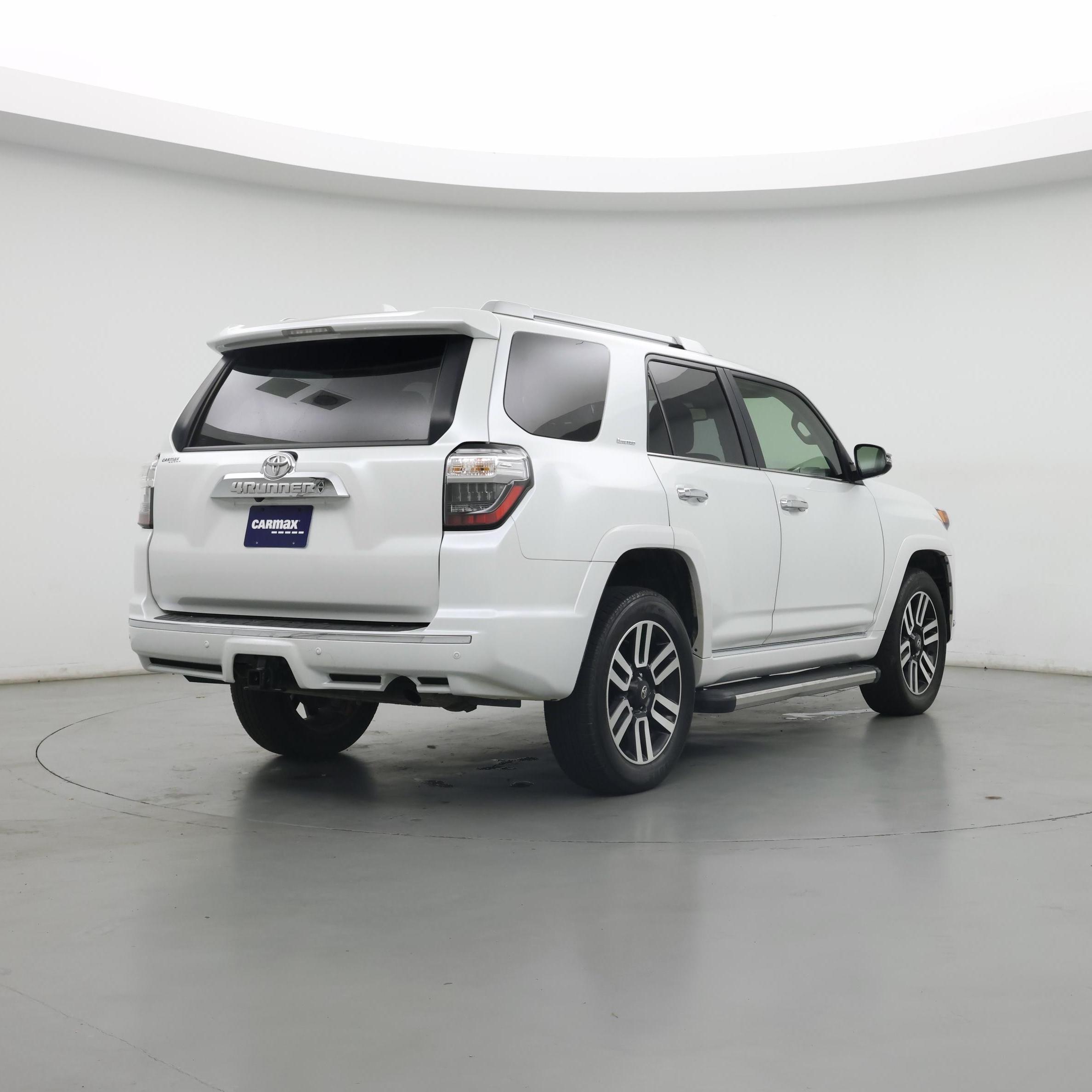Thumbnail: 2024 Toyota 4Runner - 8