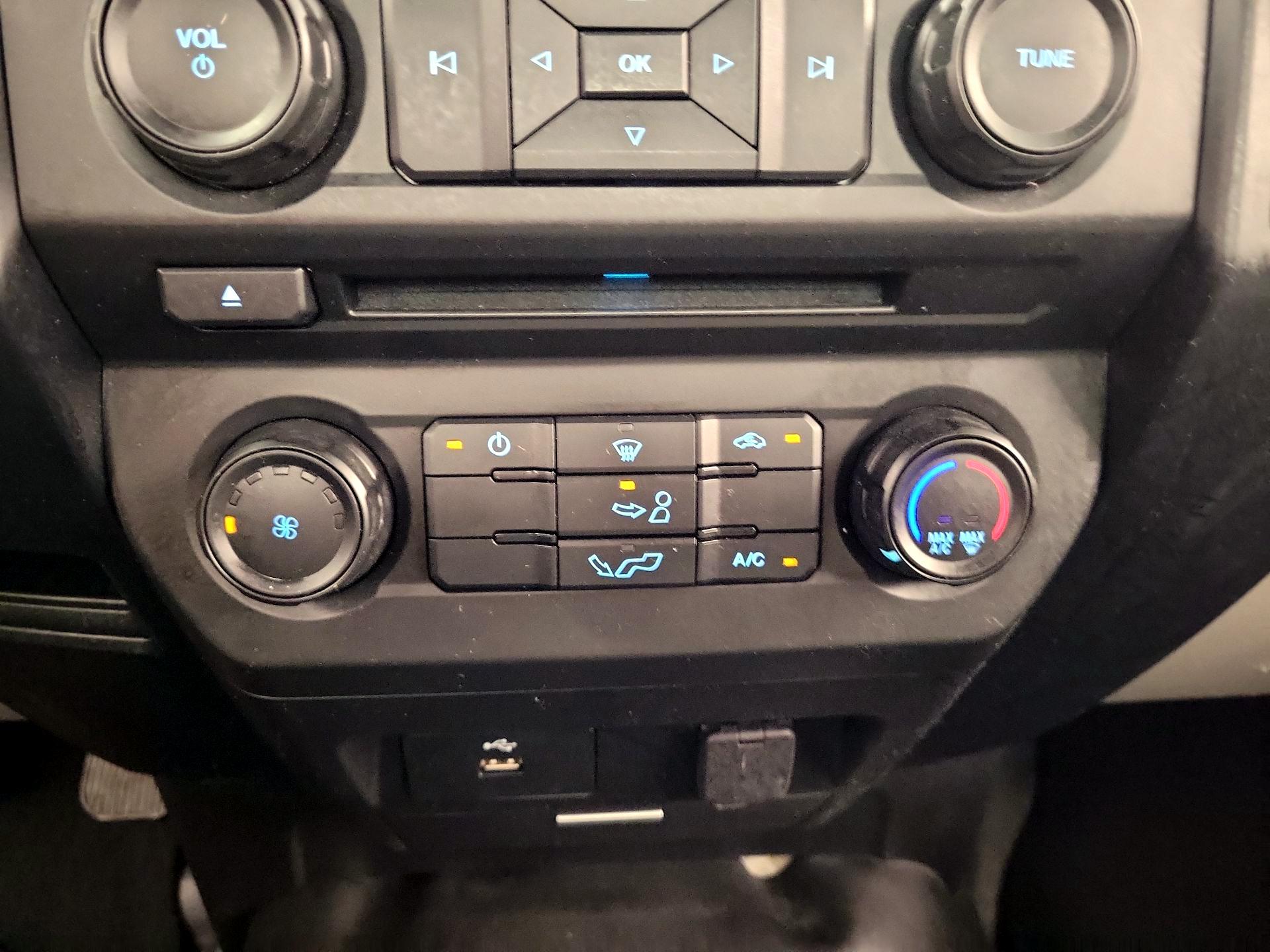 Thumbnail: 2018 Ford F-150 - 16