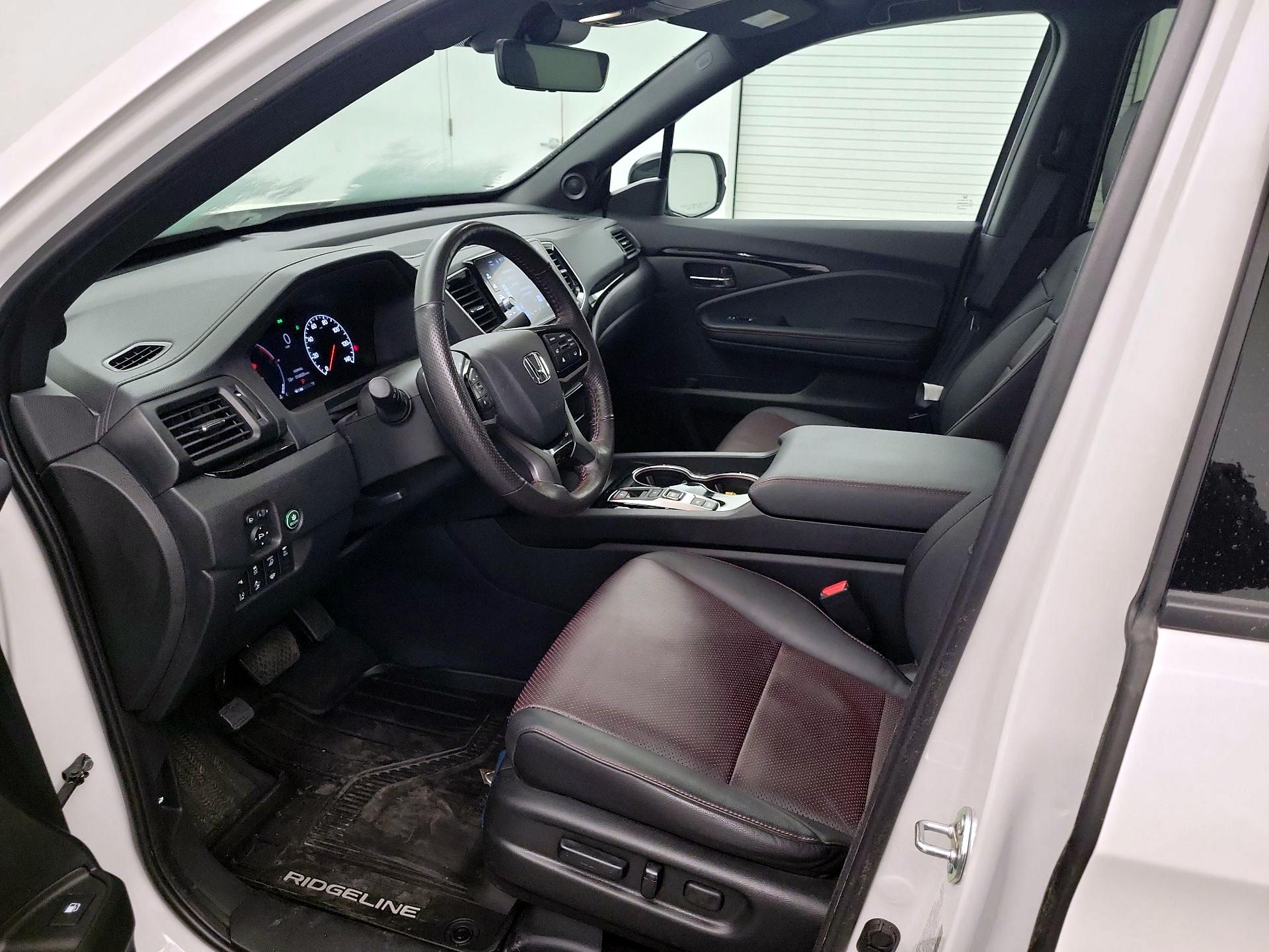 Thumbnail: 2025 Honda Ridgeline - 11