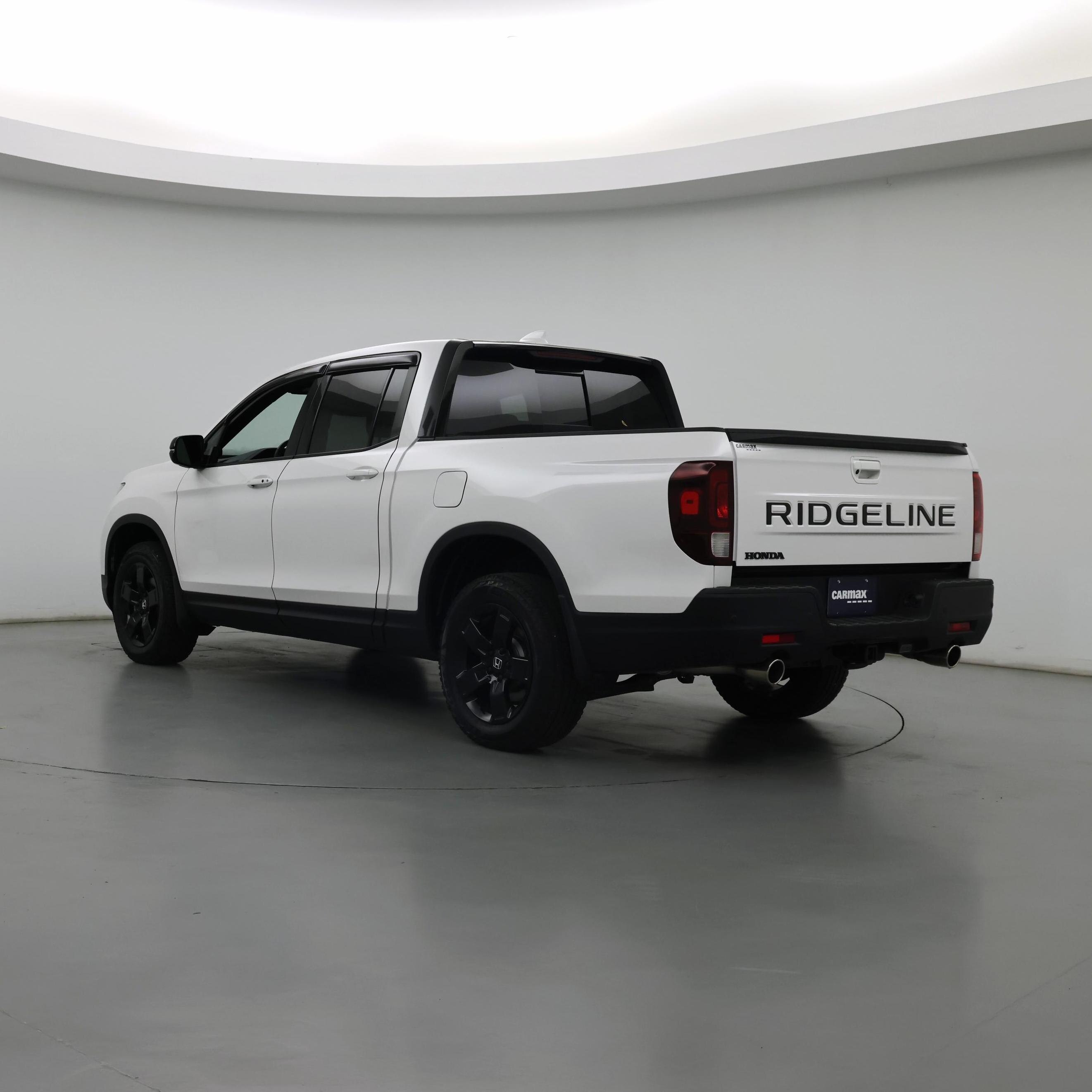 Thumbnail: 2025 Honda Ridgeline - 2