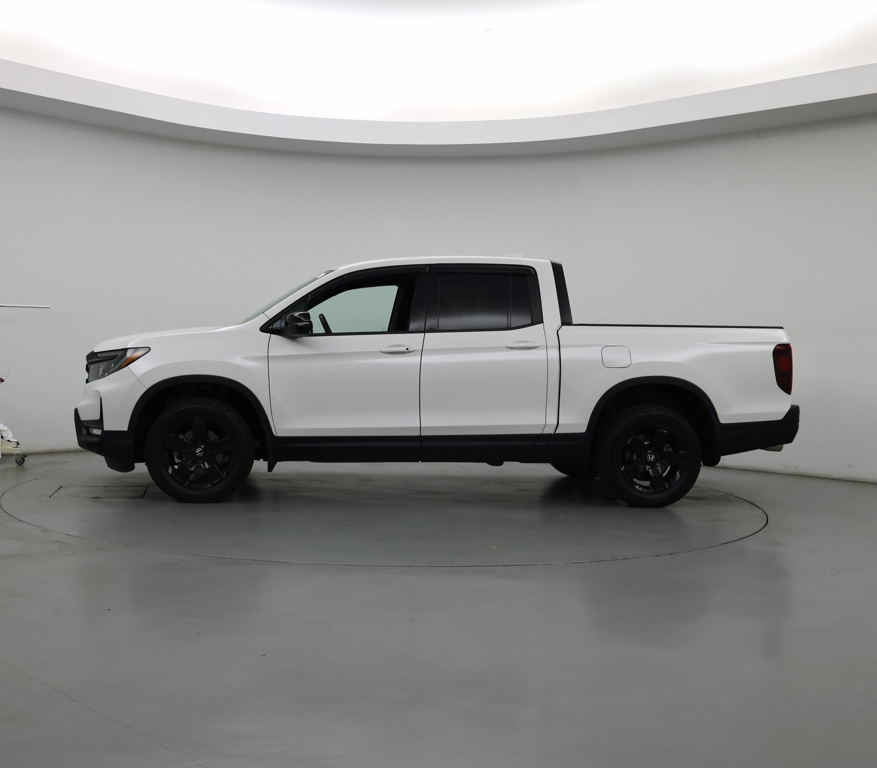 Thumbnail: 2025 Honda Ridgeline - 3