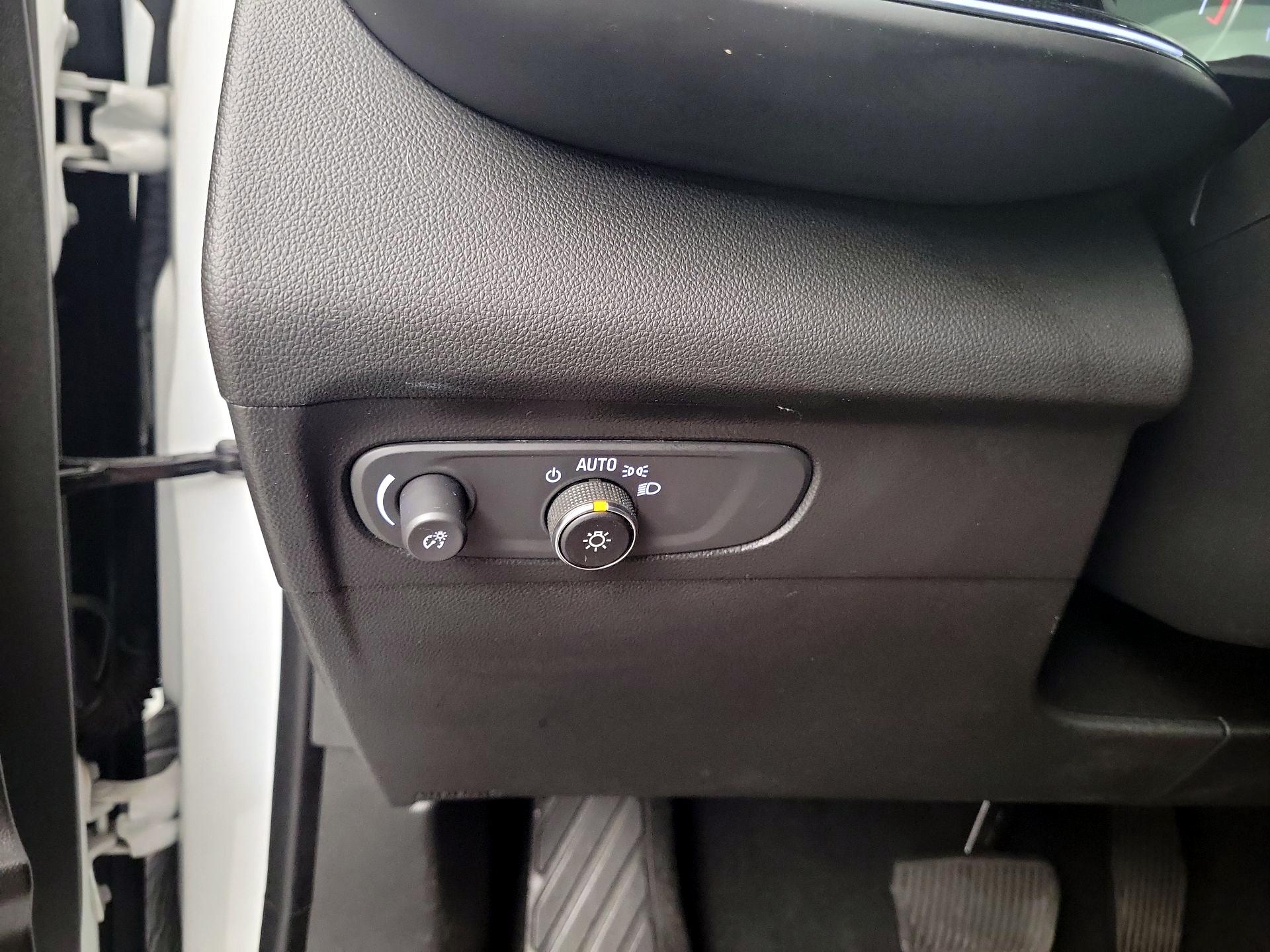 Thumbnail: 2021 Buick Envision - 13