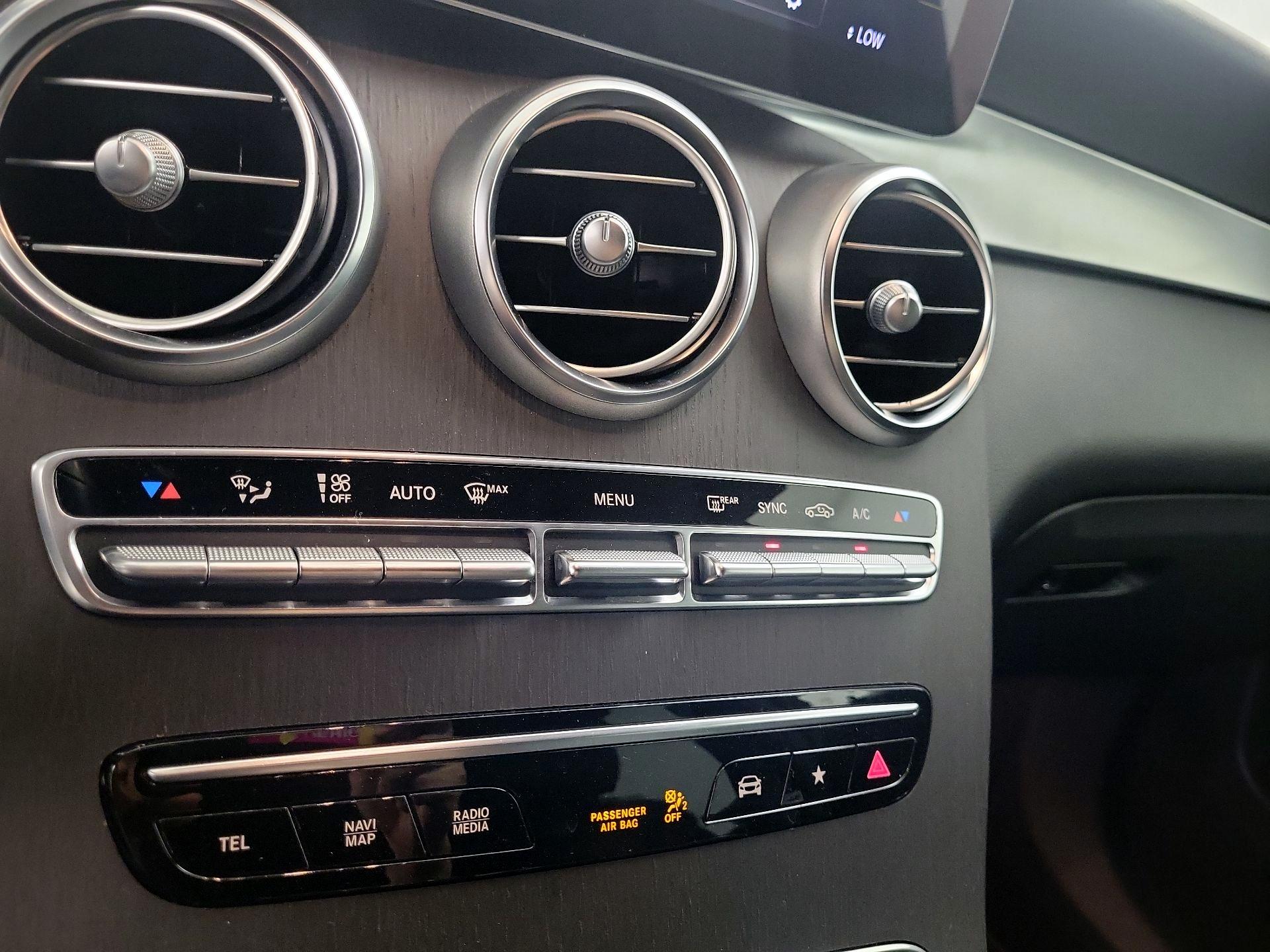 Thumbnail: 2021 Mercedes-Benz GLC - 16