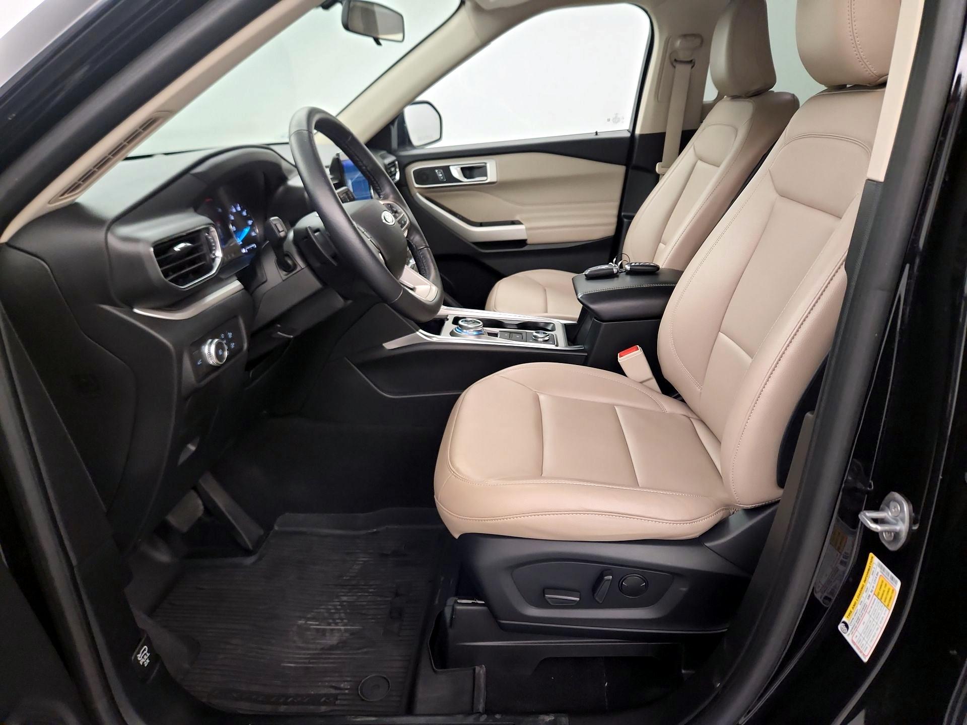 Thumbnail: 2020 Ford Explorer - 11