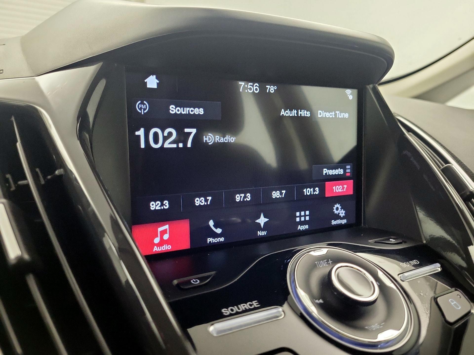 Thumbnail: 2016 Ford C-Max - 16