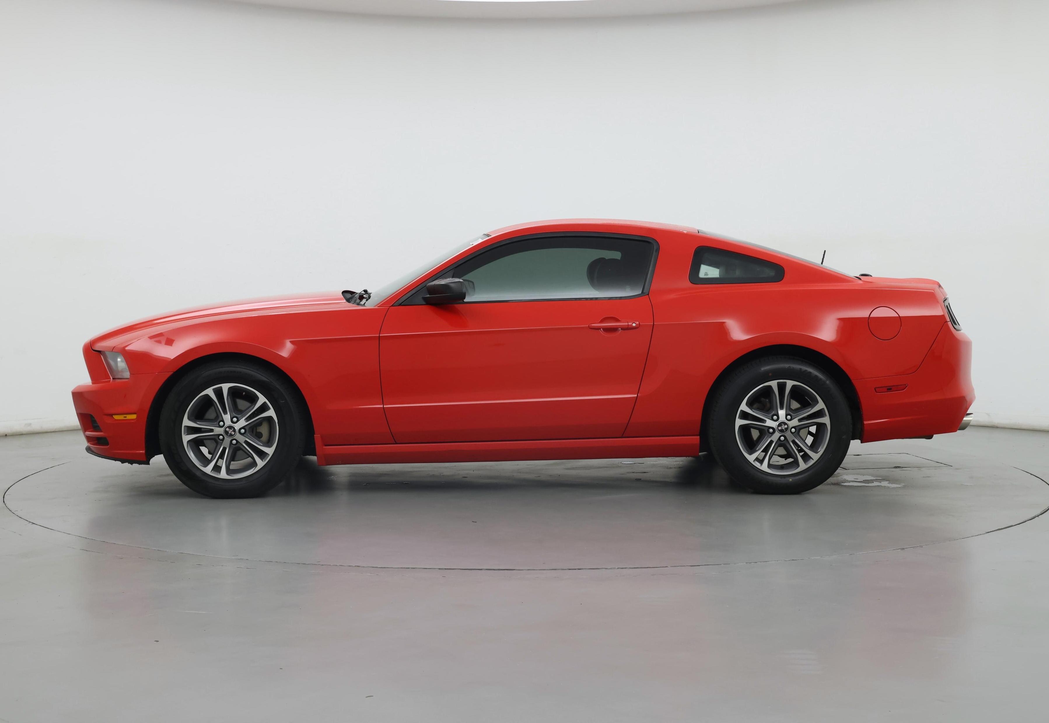 Thumbnail: 2014 Ford Mustang - 3