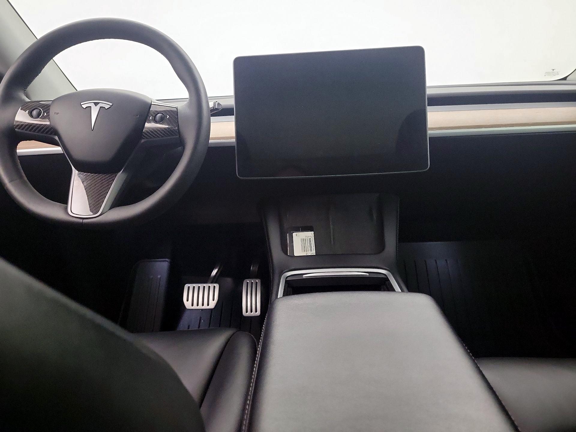 Thumbnail: 2023 Tesla Model Y - 9