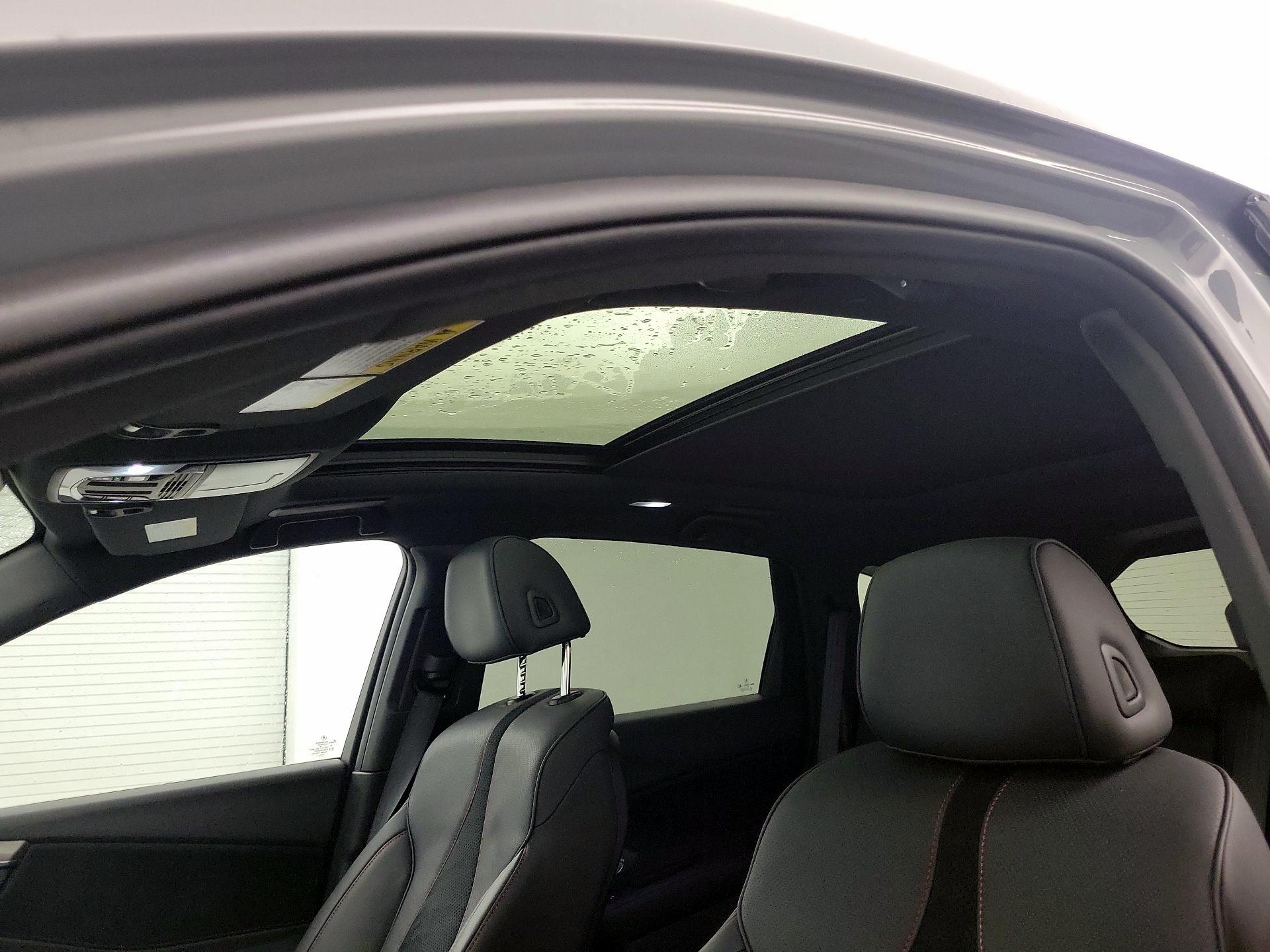 Thumbnail: 2025 Acura RDX - 11