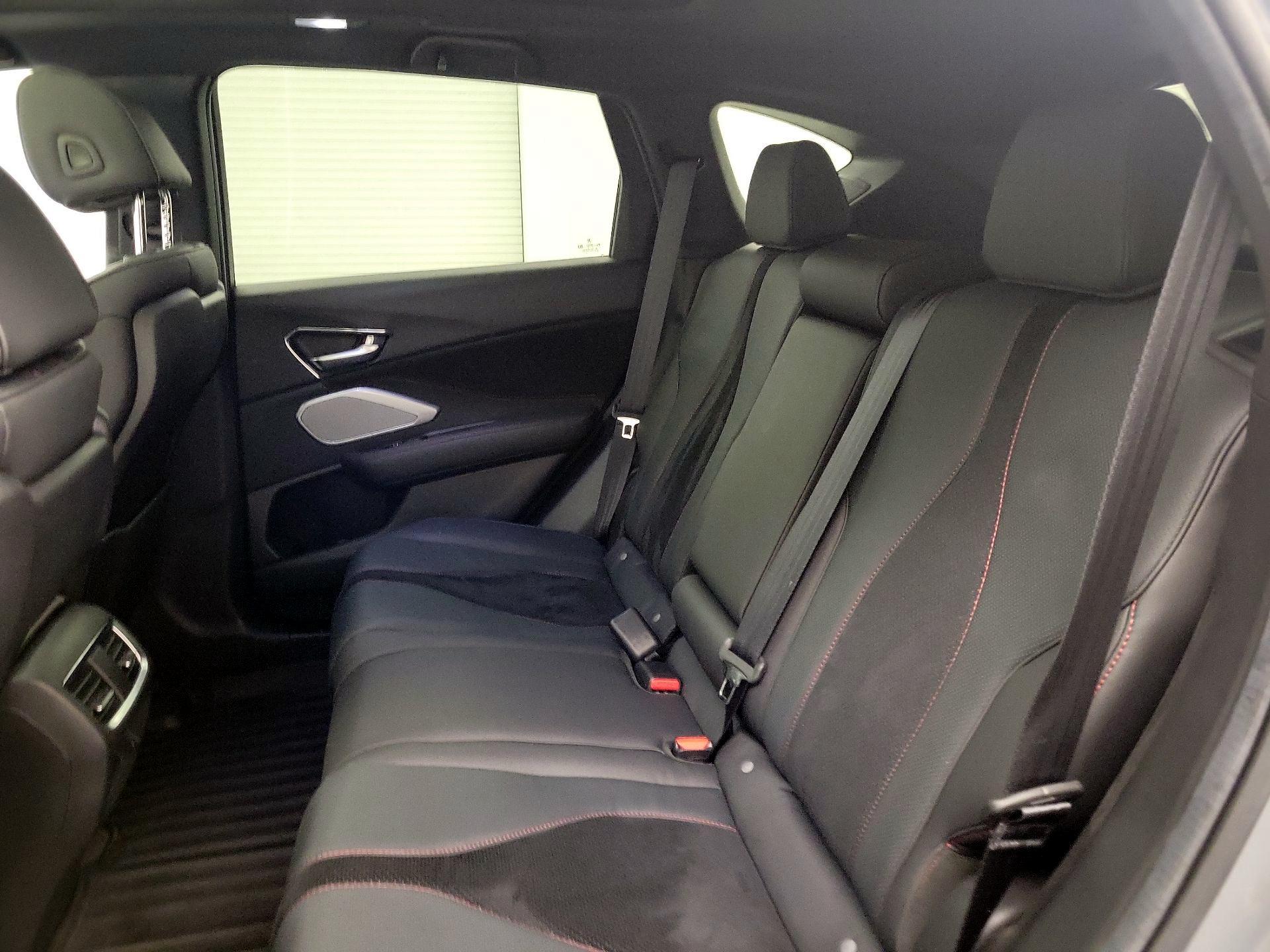 Thumbnail: 2025 Acura RDX - 20