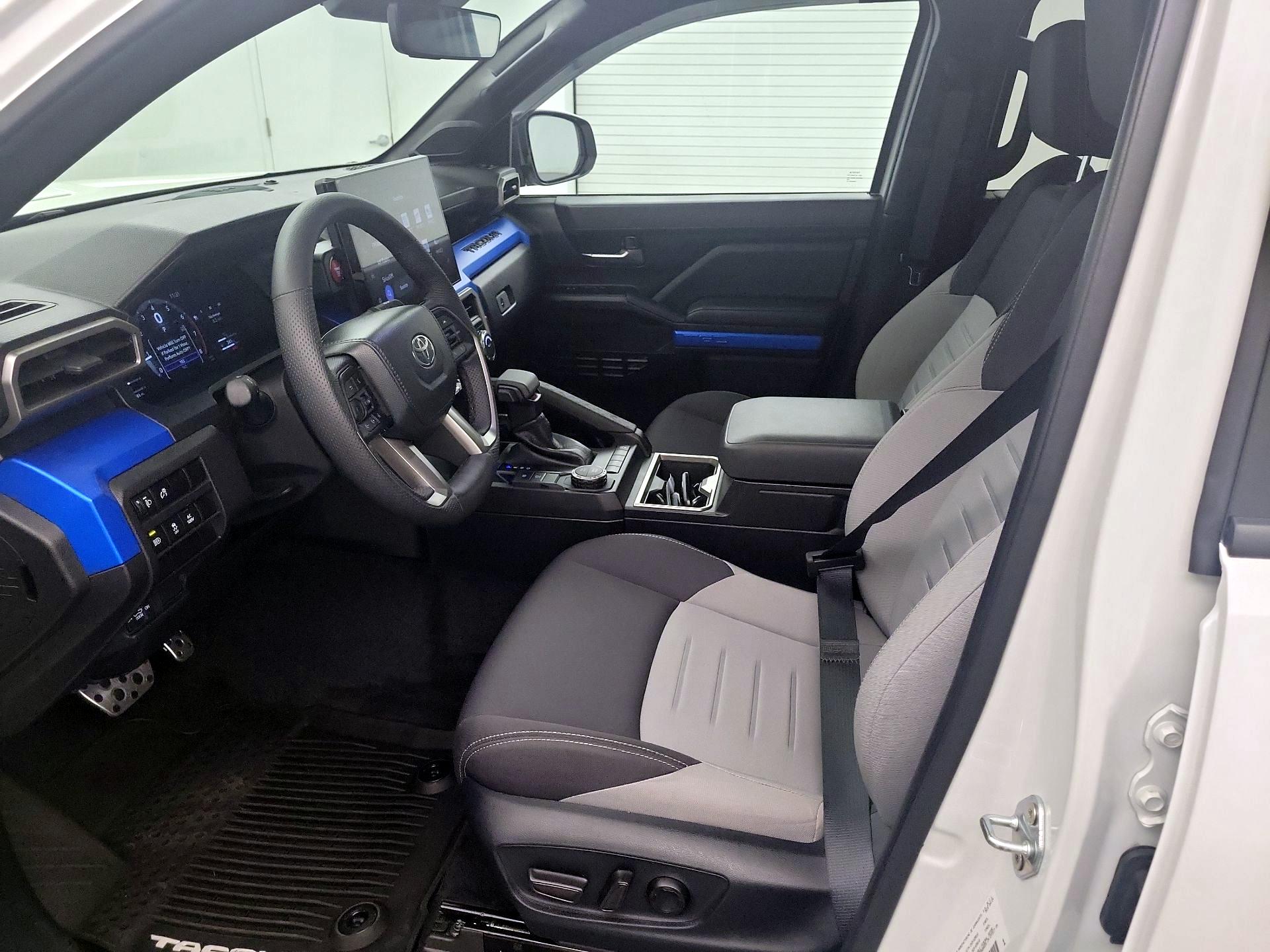 Thumbnail: 2024 Toyota Tacoma - 11