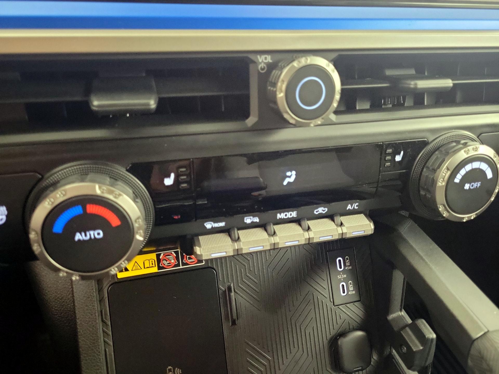 Thumbnail: 2024 Toyota Tacoma - 16