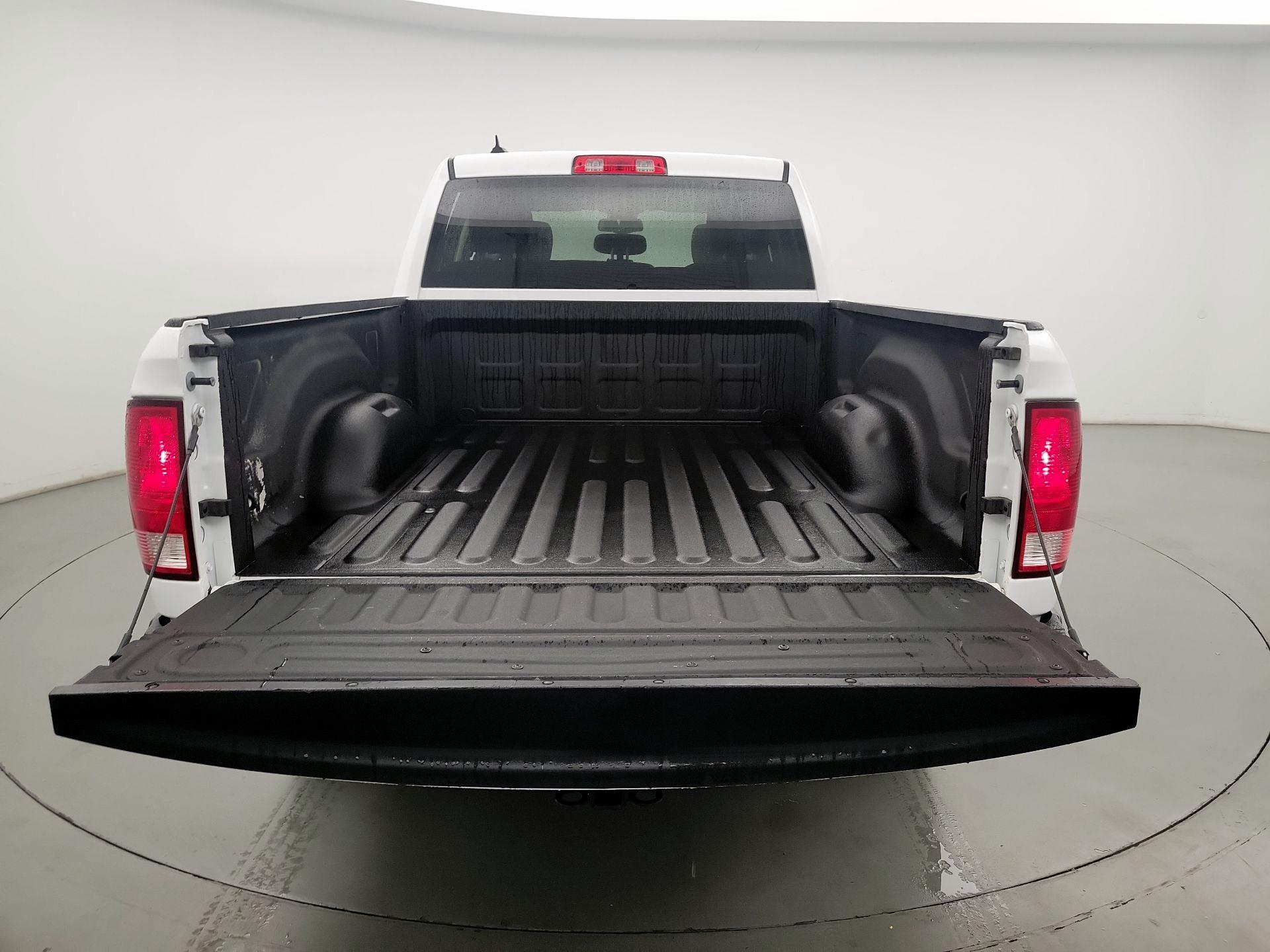 Thumbnail: 2023 RAM 1500 Classic - 20