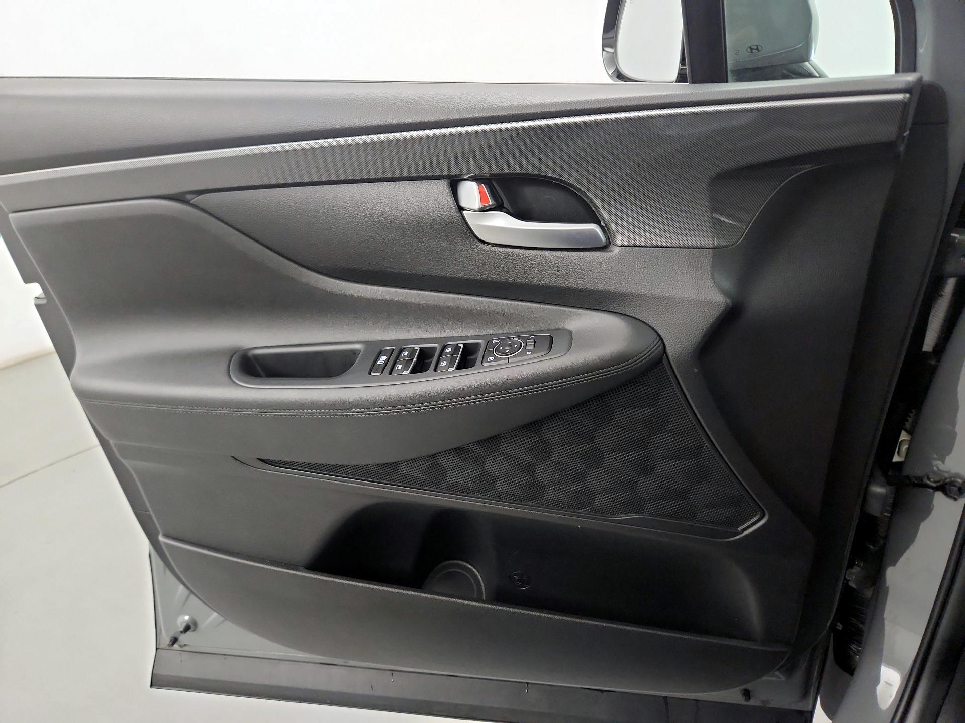 Thumbnail: 2023 Hyundai Santa Fe - 12