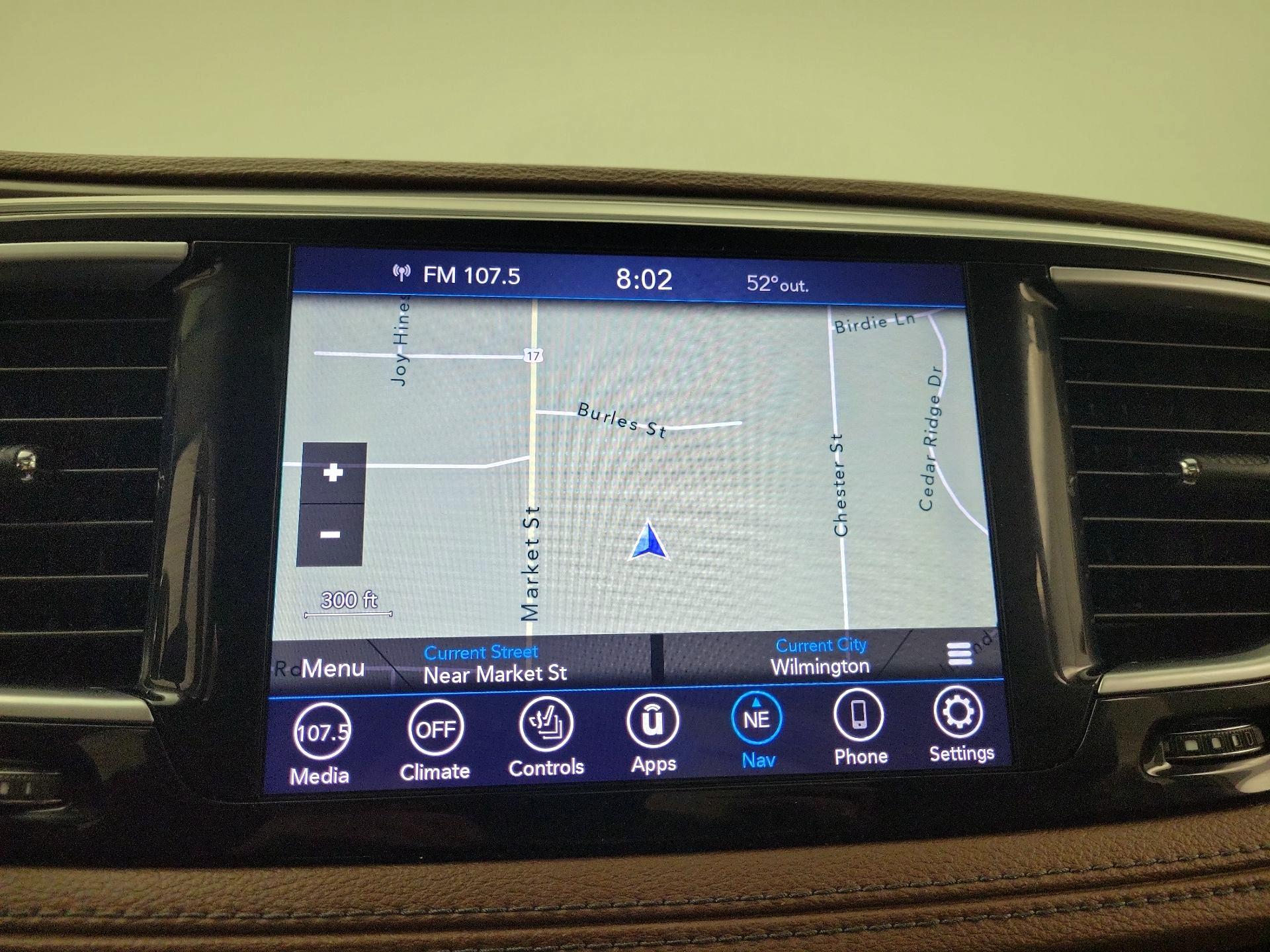 Thumbnail: 2018 Chrysler Pacifica - 14