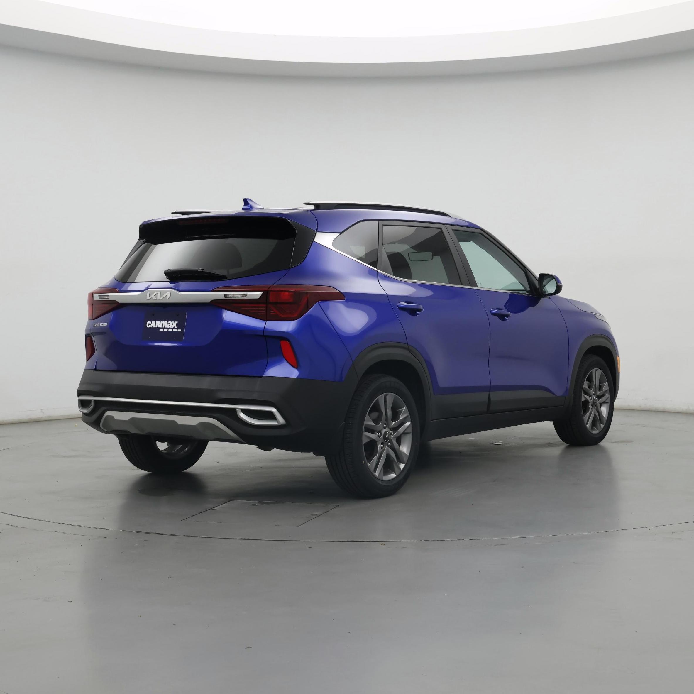 Thumbnail: 2022 Kia Seltos - 8