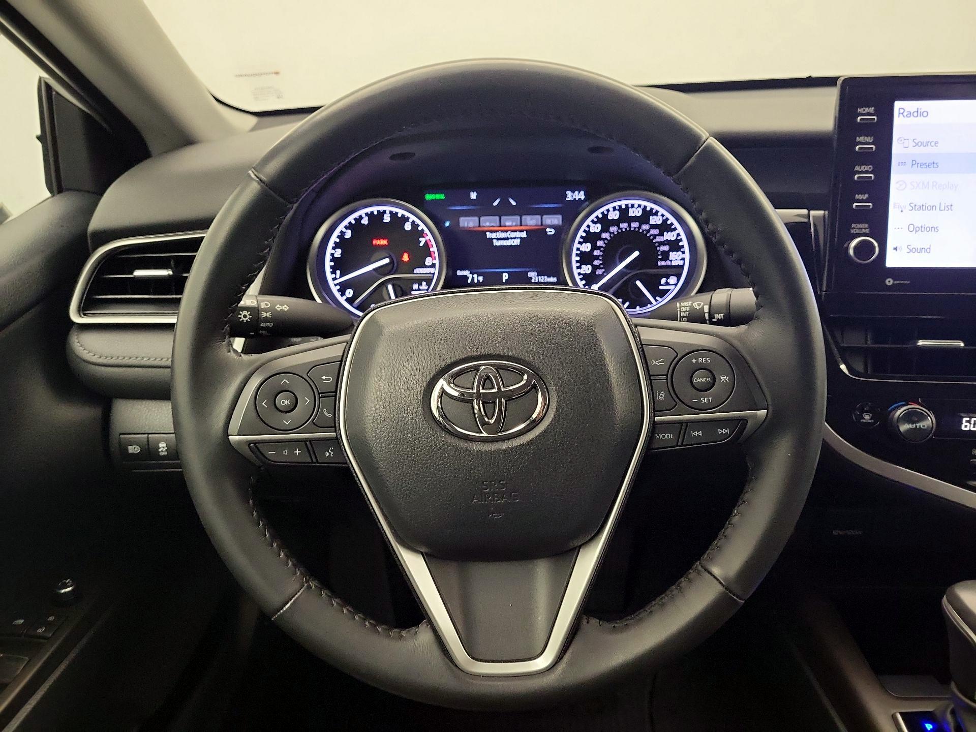 Thumbnail: 2023 Toyota Camry - 10