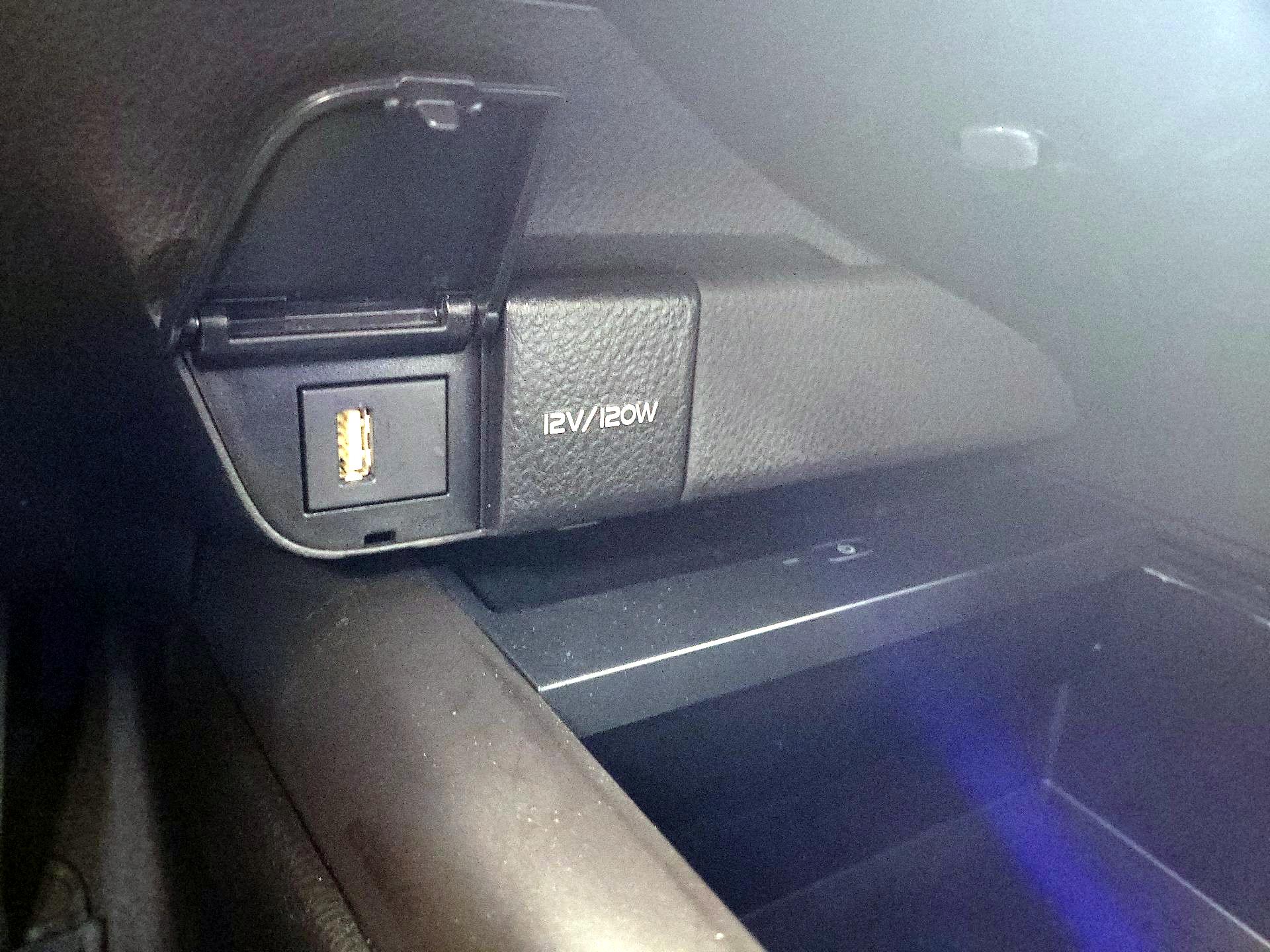 Thumbnail: 2023 Toyota Camry - 18