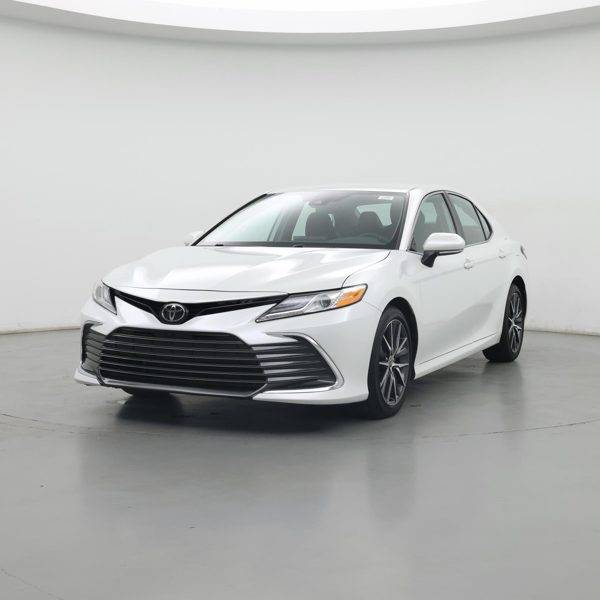 Thumbnail: 2023 Toyota Camry - 4