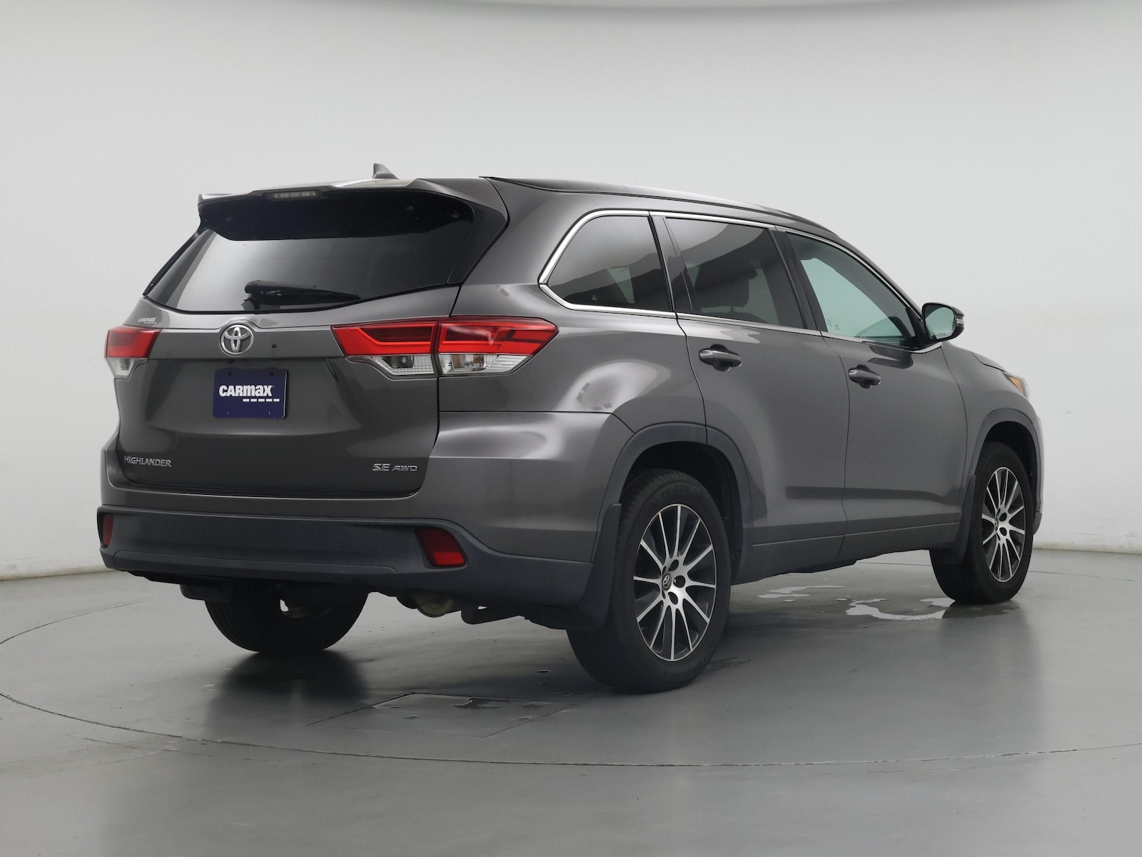 2018 Toyota Highlander SE - Photo 9