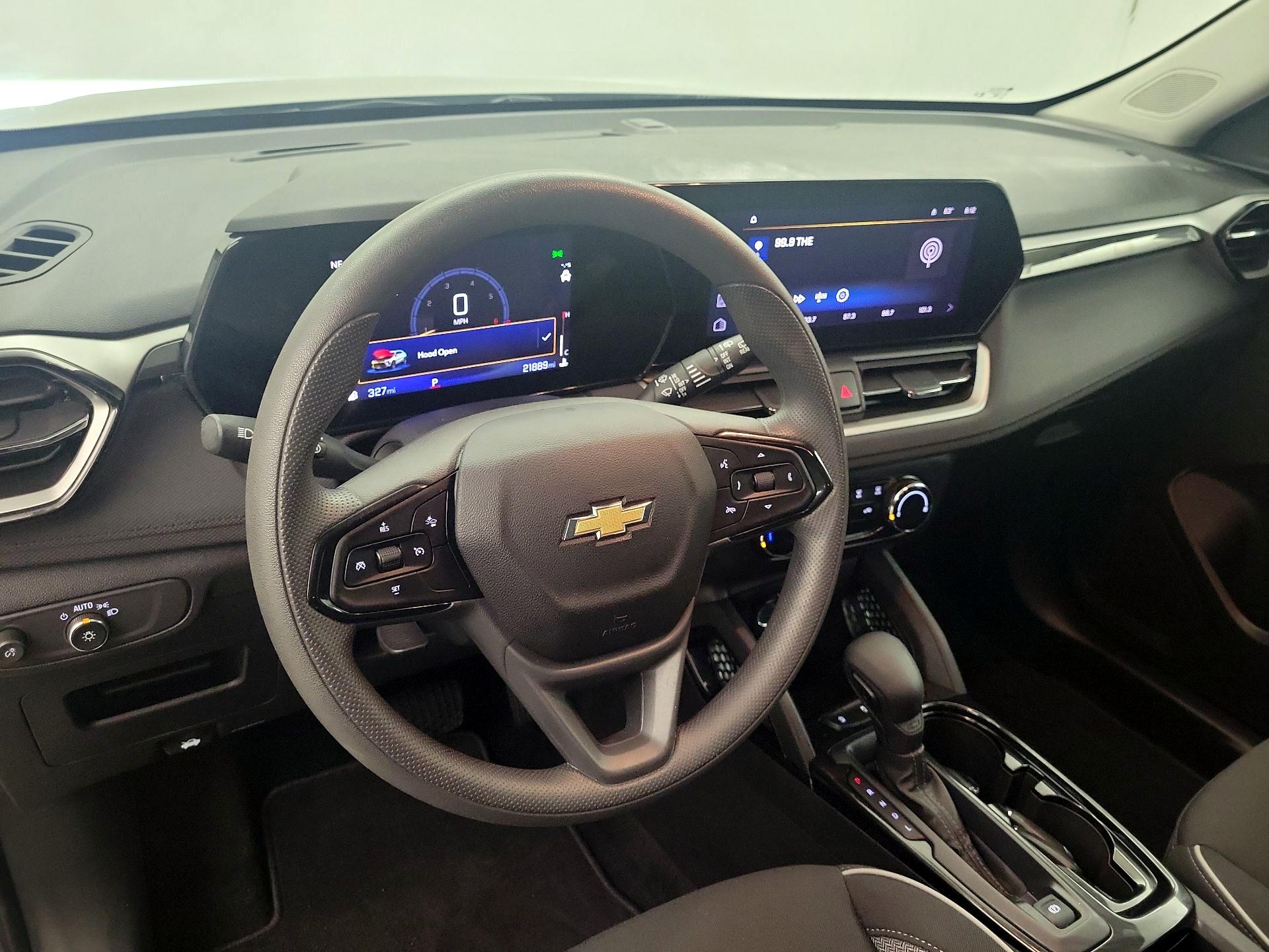 Thumbnail: 2025 Chevrolet TrailBlazer - 9