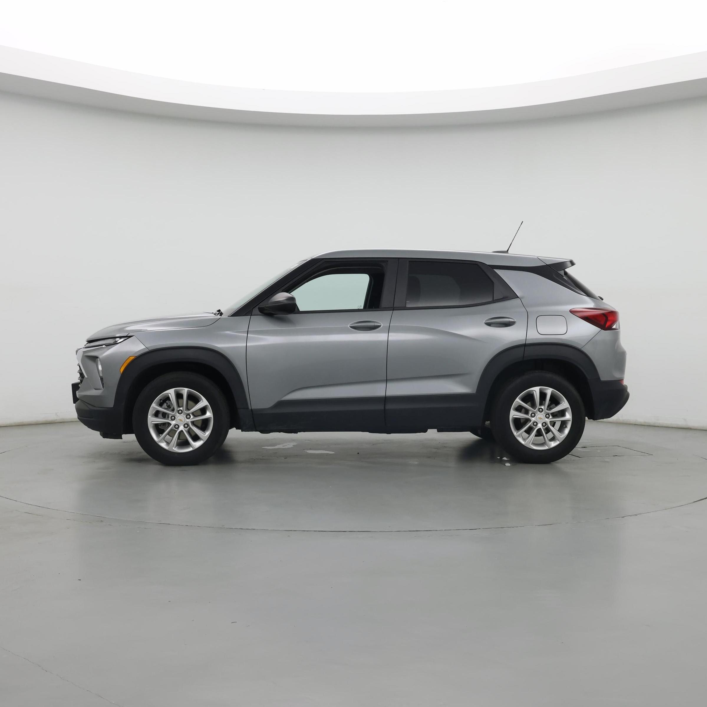 Thumbnail: 2025 Chevrolet TrailBlazer - 3
