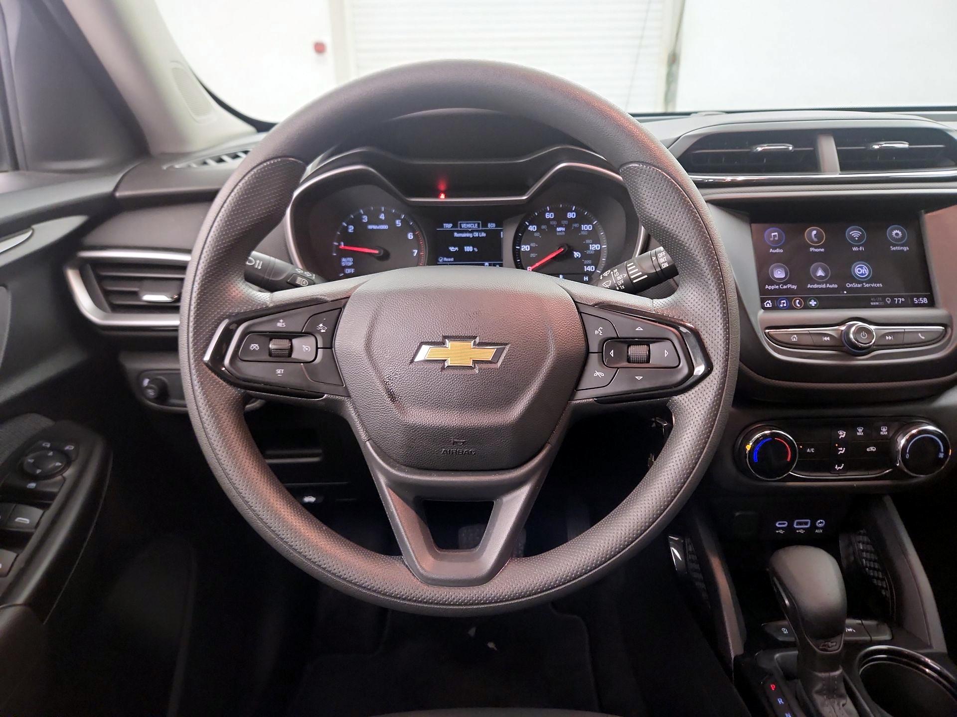 Thumbnail: 2022 Chevrolet TrailBlazer - 10
