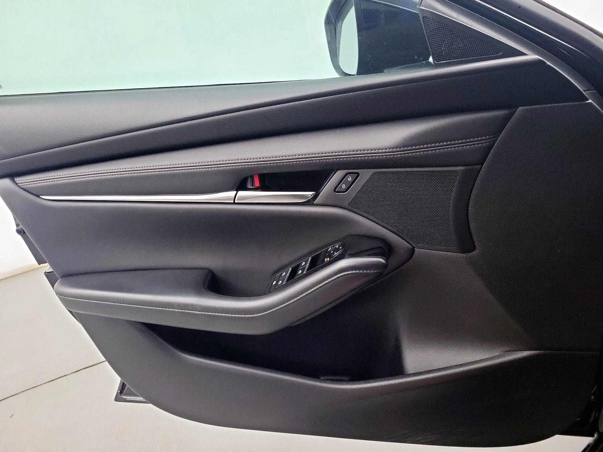 Thumbnail: 2024 Mazda Mazda3 - 12