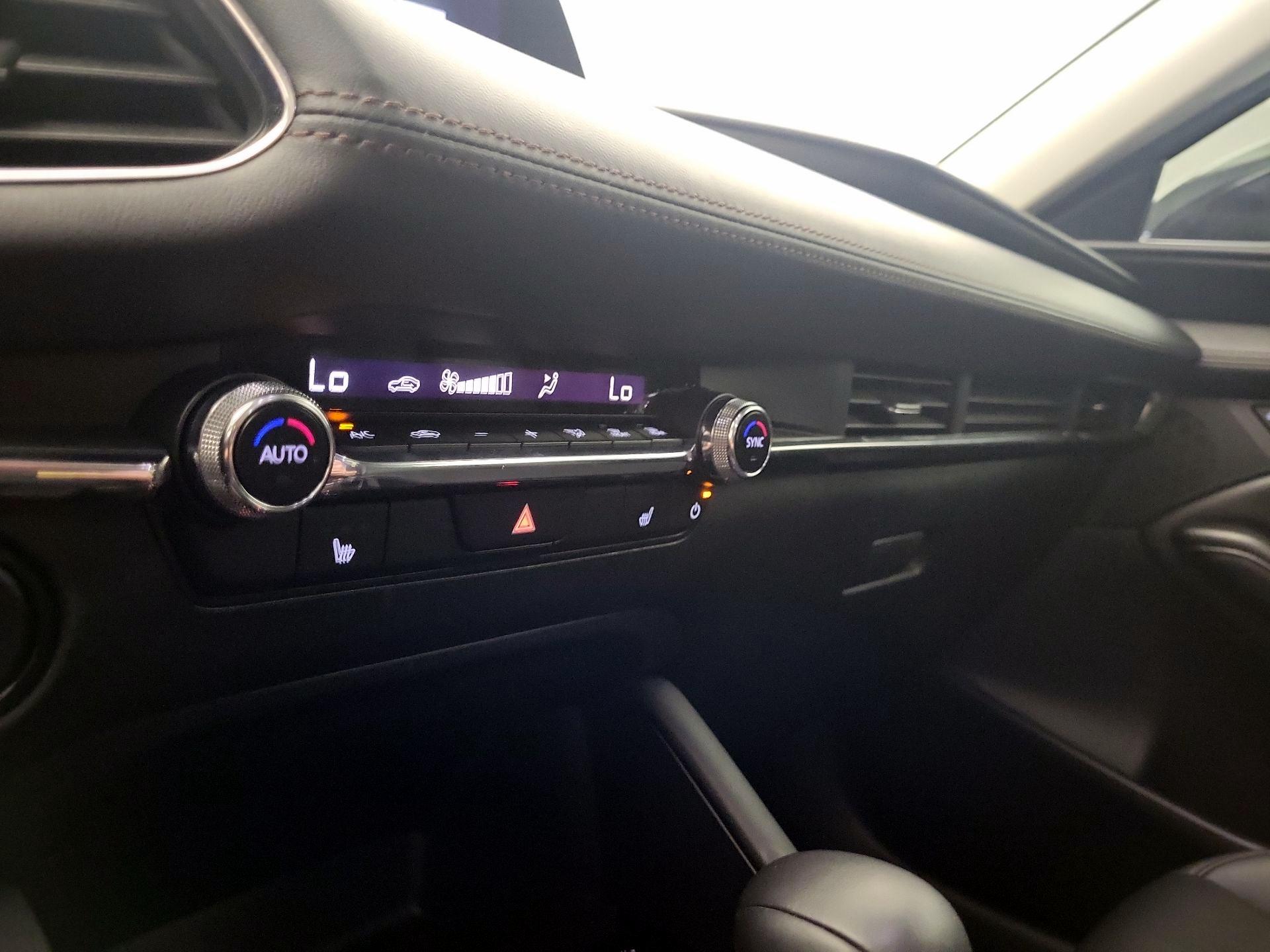 Thumbnail: 2024 Mazda Mazda3 - 16