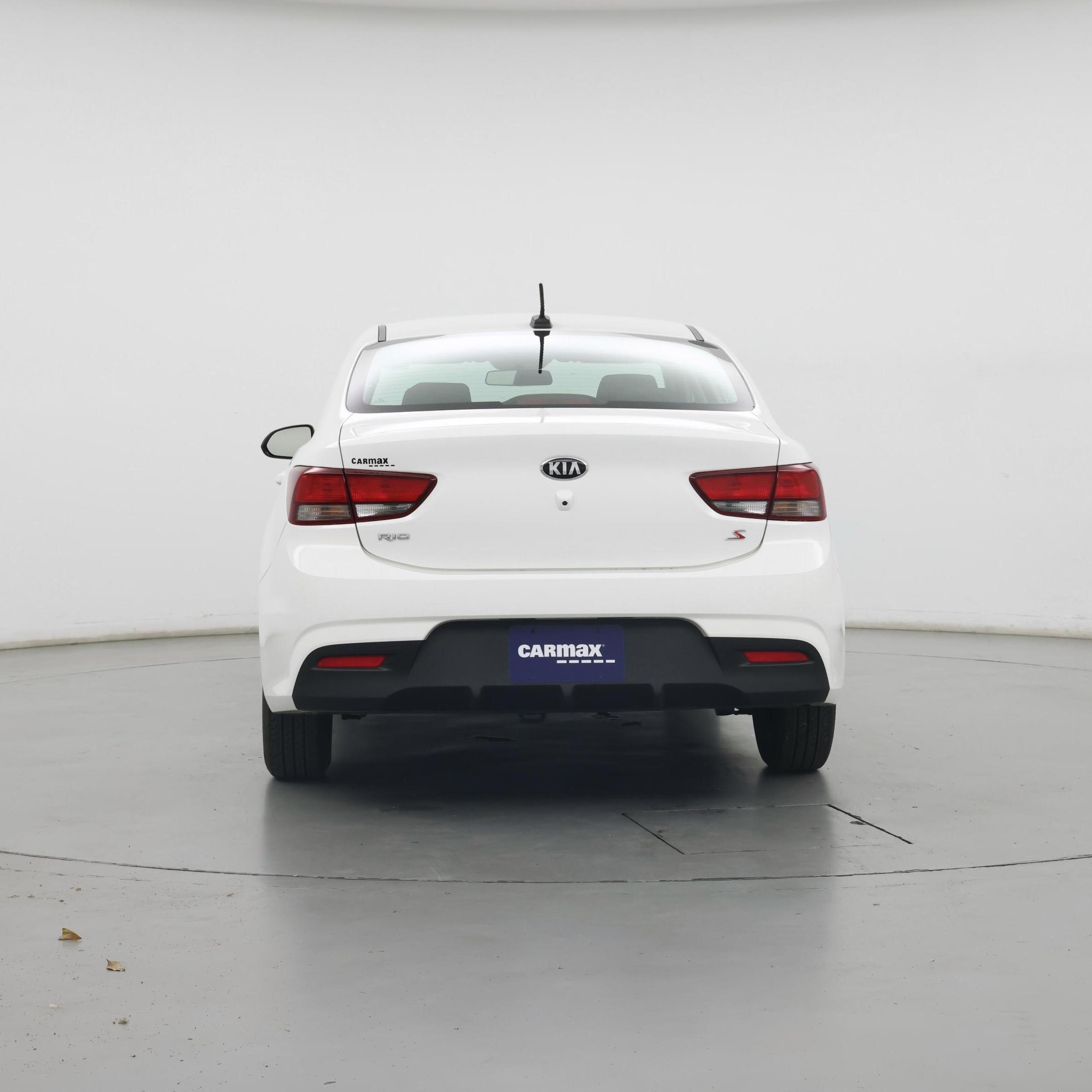 Thumbnail: 2020 Kia Rio - 6