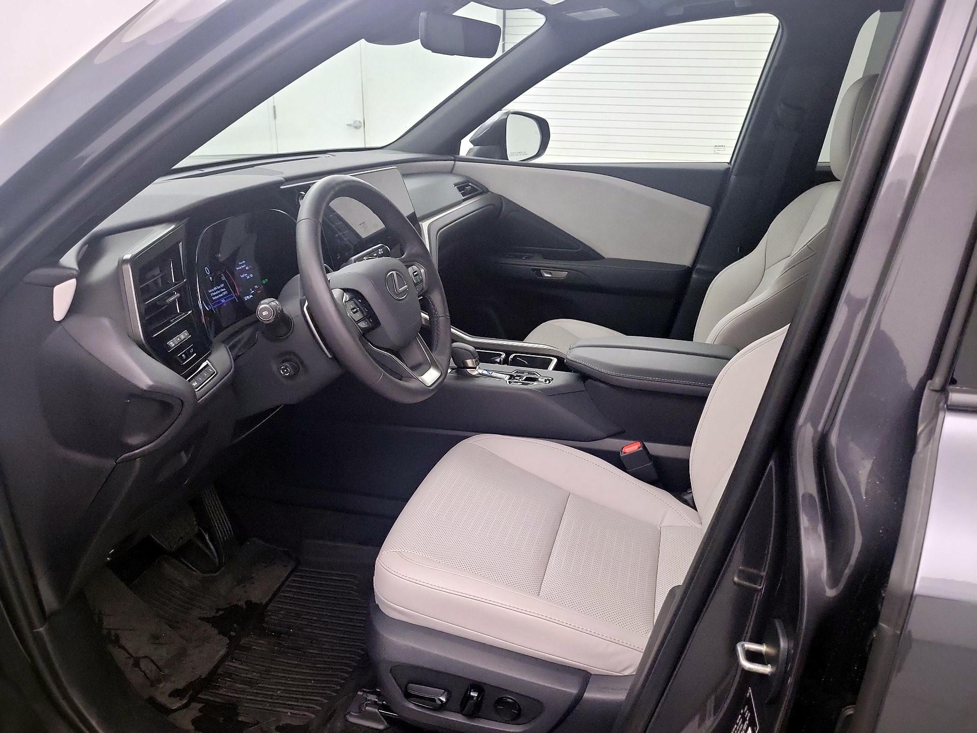 Thumbnail: 2026 Lexus TX - 11