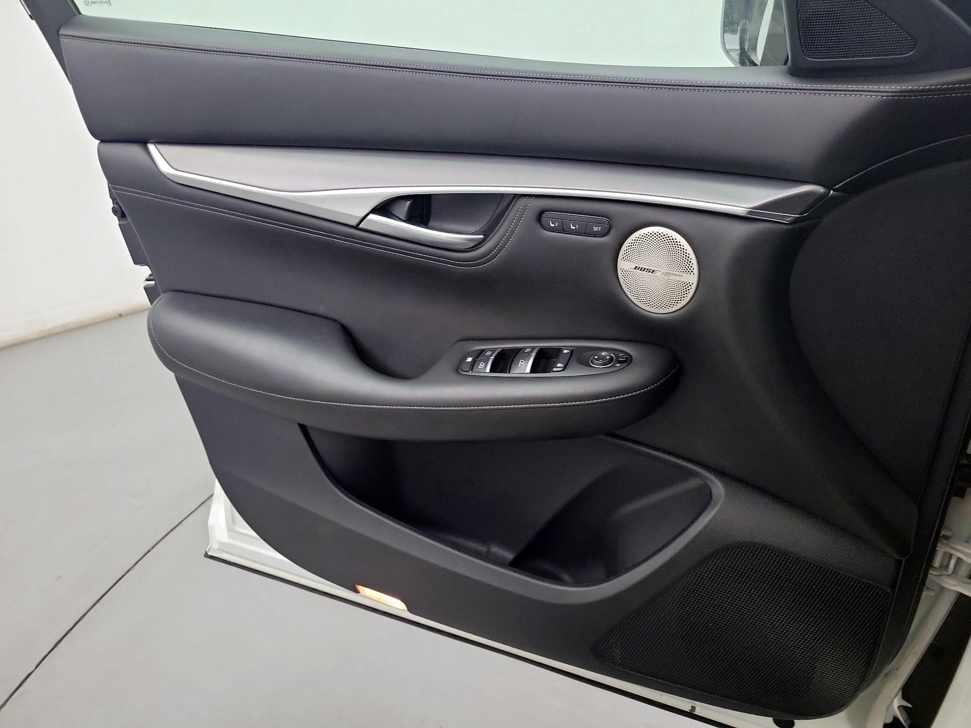 Thumbnail: 2022 INFINITI QX55 - 10