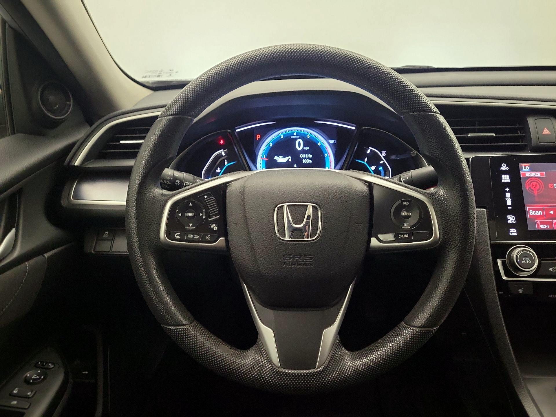 Thumbnail: 2016 Honda Civic - 10