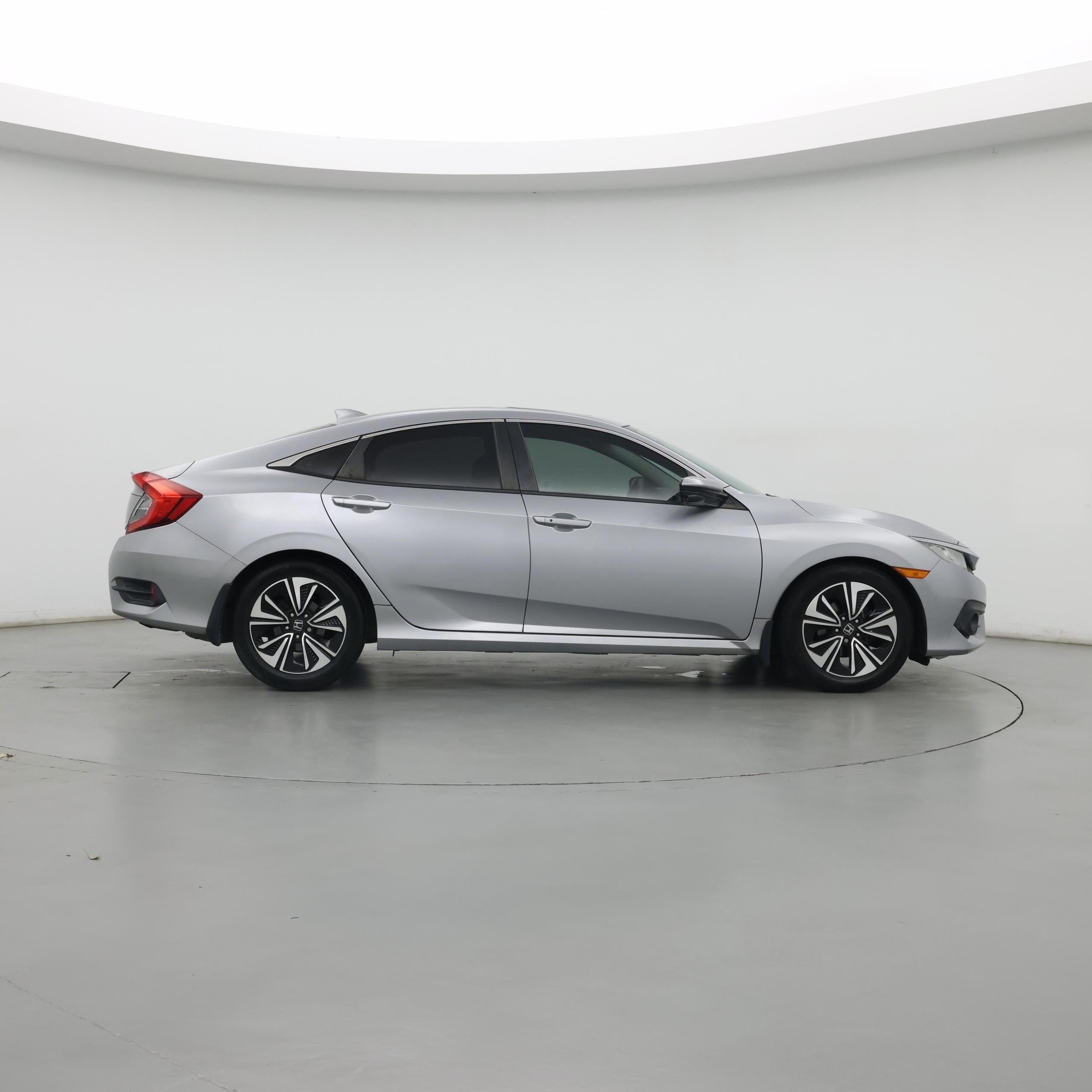Thumbnail: 2016 Honda Civic - 7