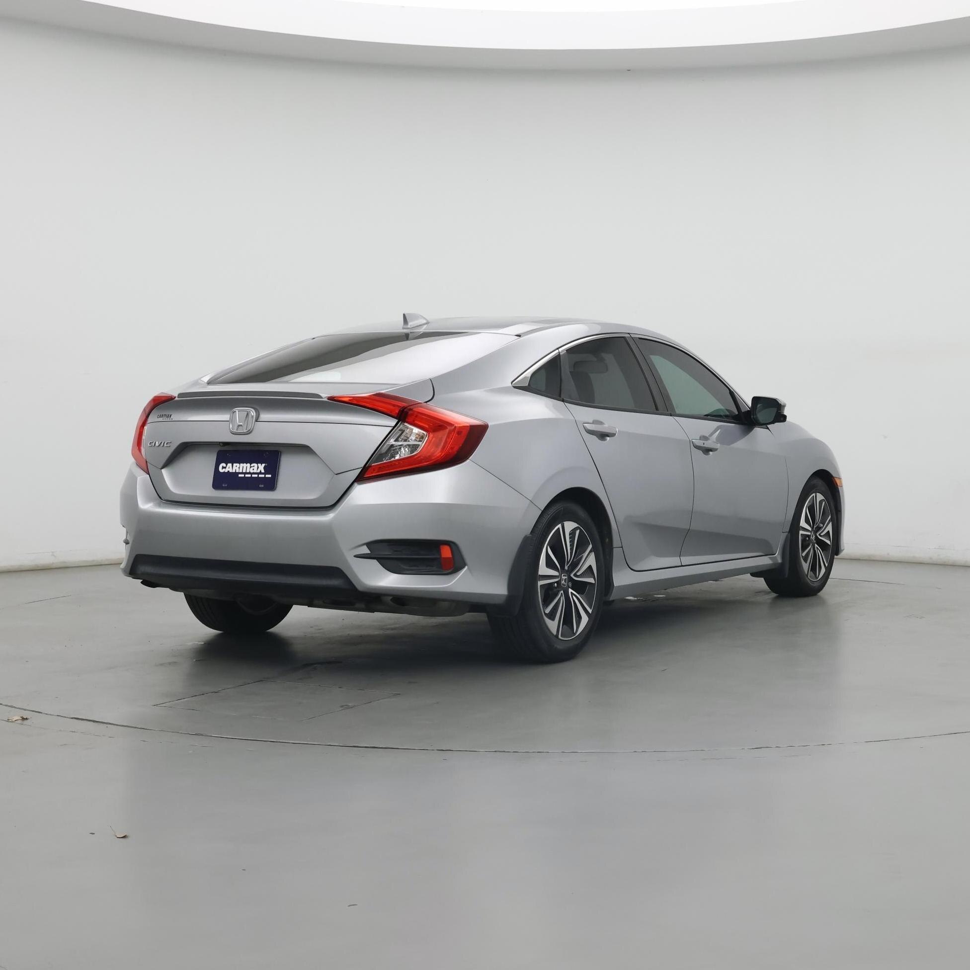 Thumbnail: 2016 Honda Civic - 8