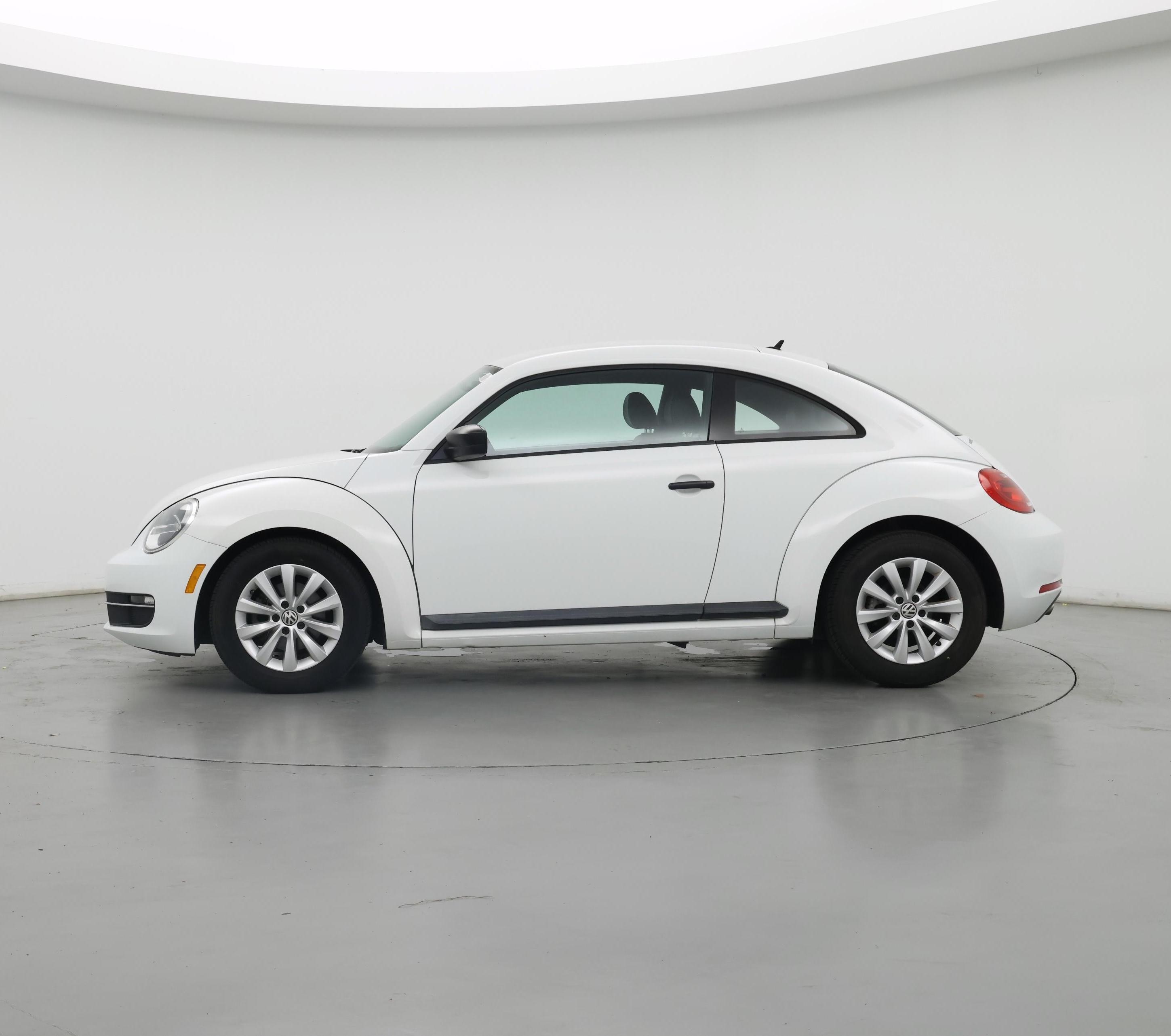 Thumbnail: 2015 Volkswagen Beetle - 3