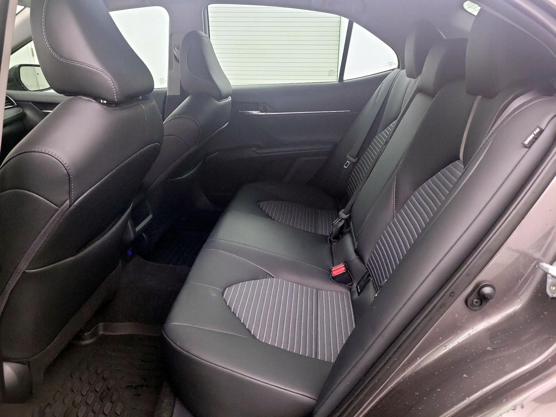 Thumbnail: 2024 Toyota Camry - 18