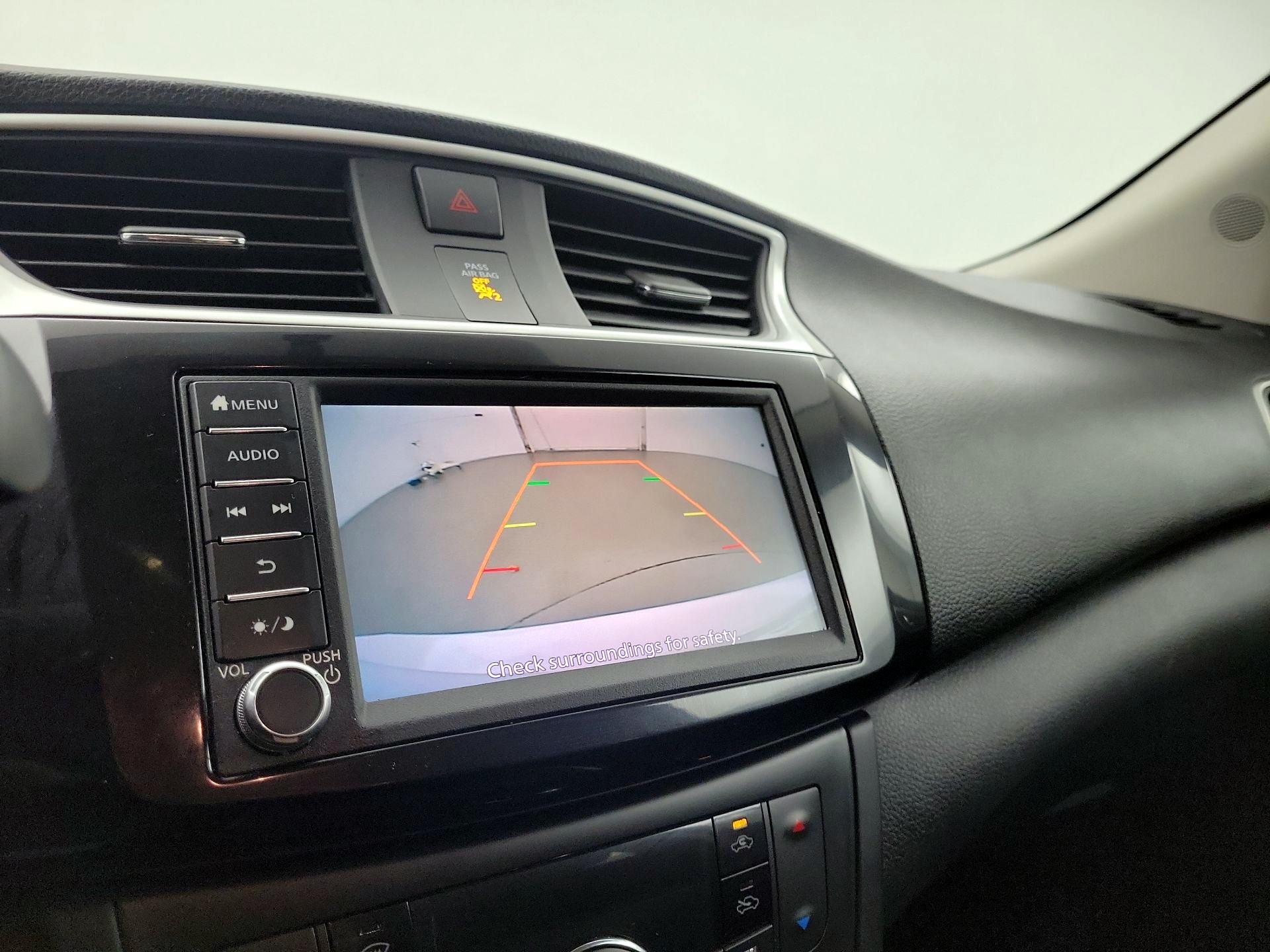 Thumbnail: 2019 Nissan Sentra - 14