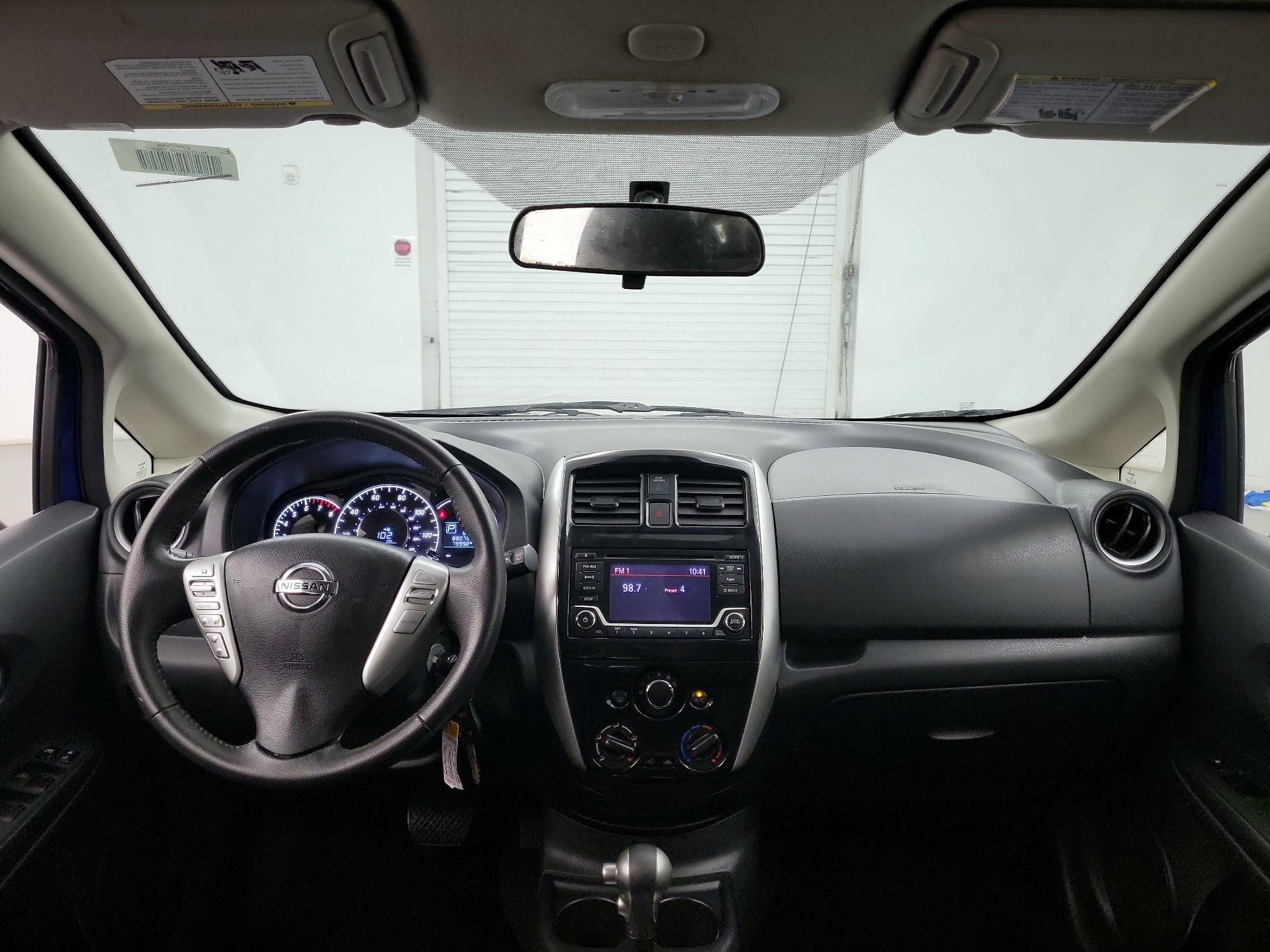 Thumbnail: 2016 Nissan Versa Note - 9