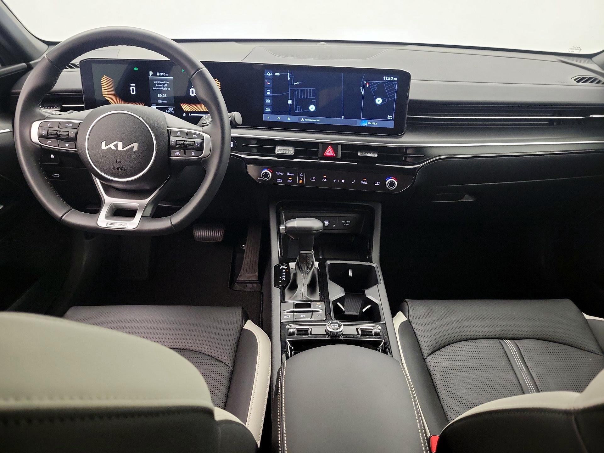 Thumbnail: 2025 Kia K5 - 9