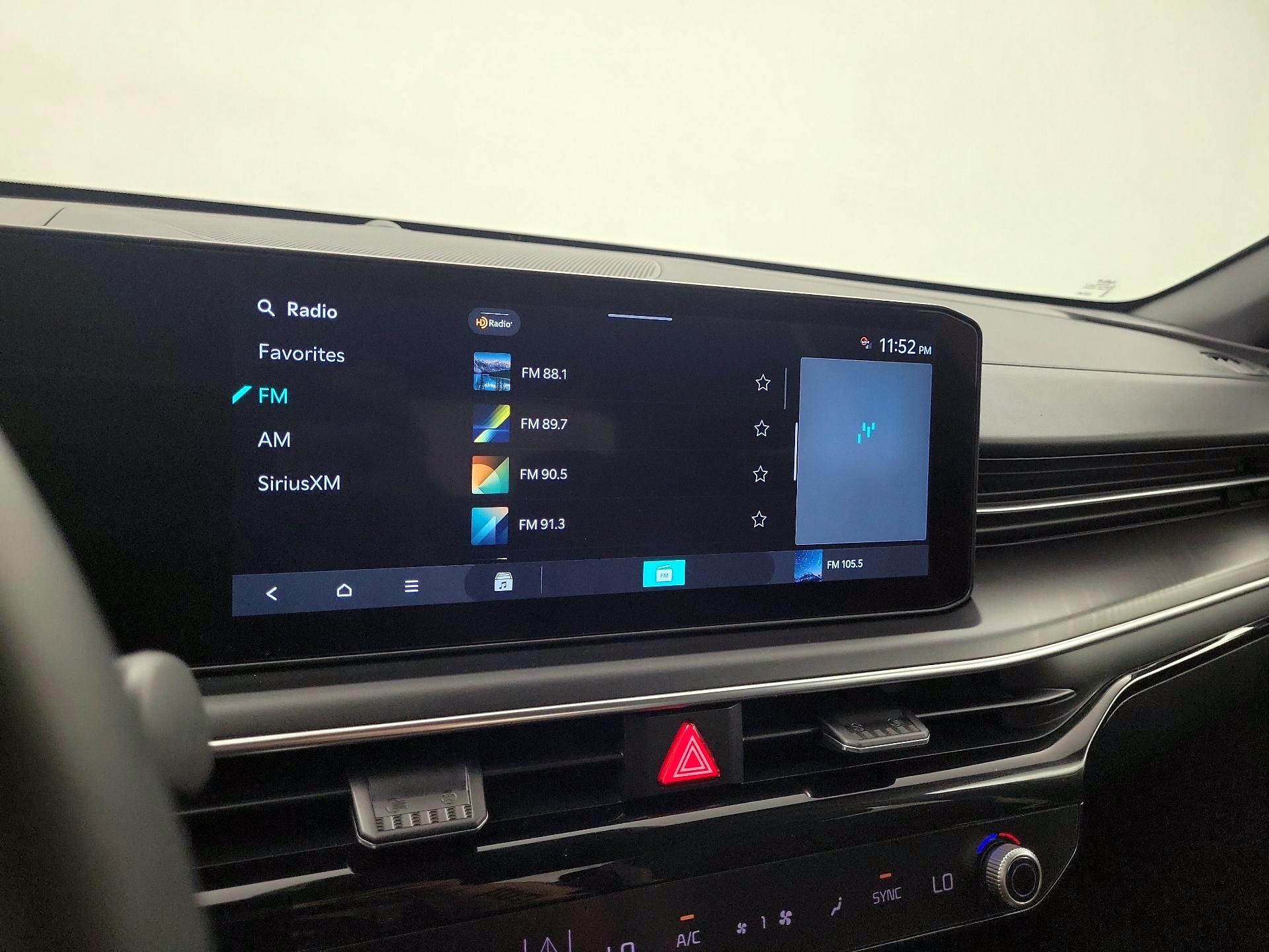 Thumbnail: 2025 Kia K5 - 16