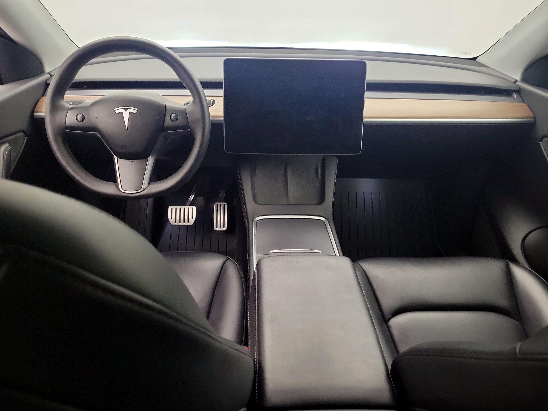 Thumbnail: 2022 Tesla Model Y - 9