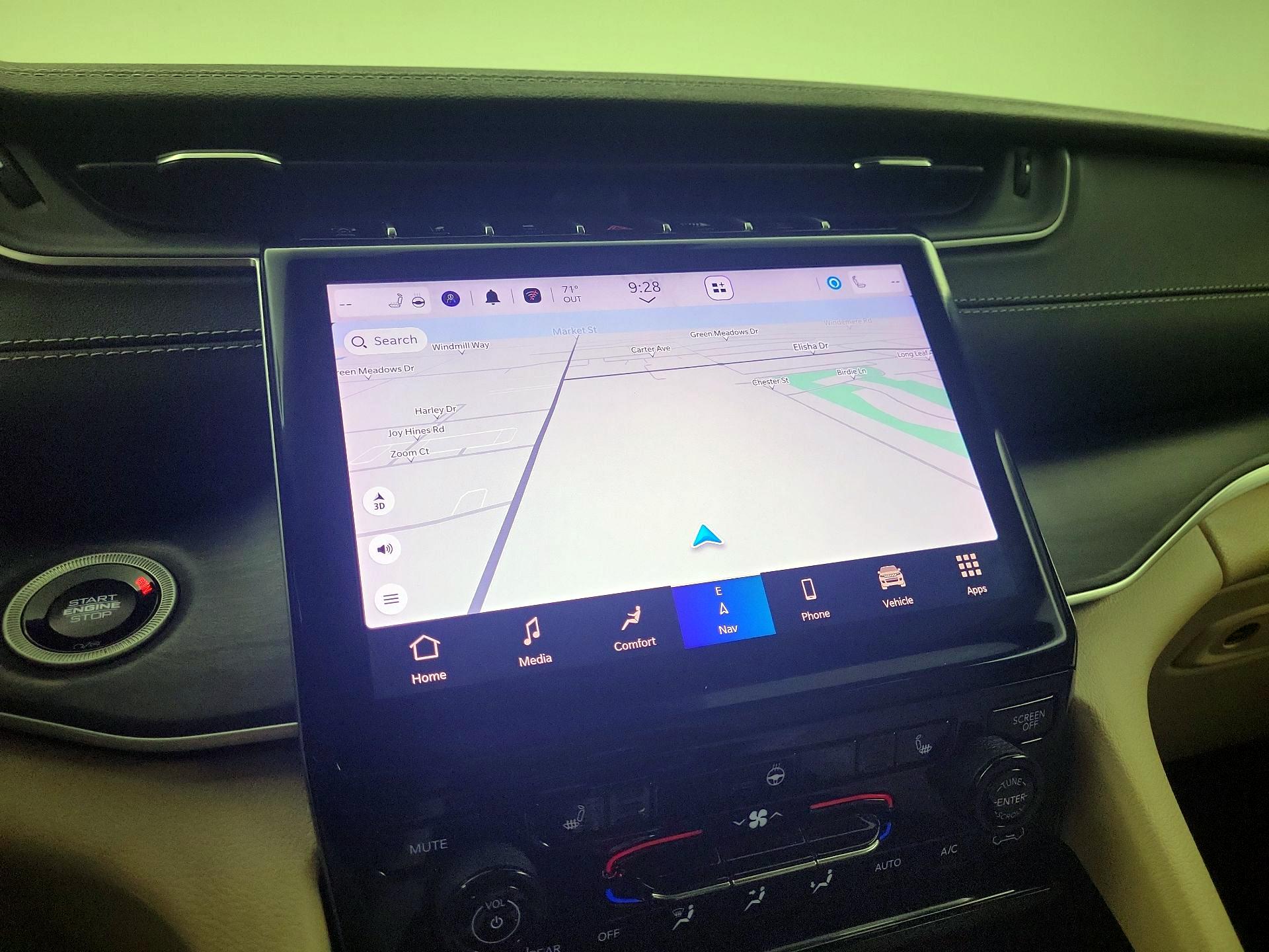 Thumbnail: 2025 Jeep Grand Cherokee - 13