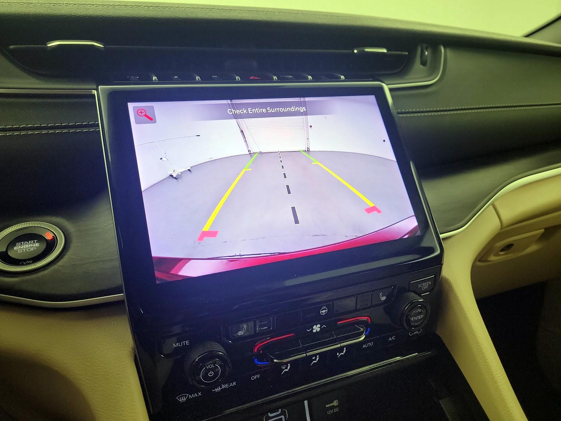 Thumbnail: 2025 Jeep Grand Cherokee - 14