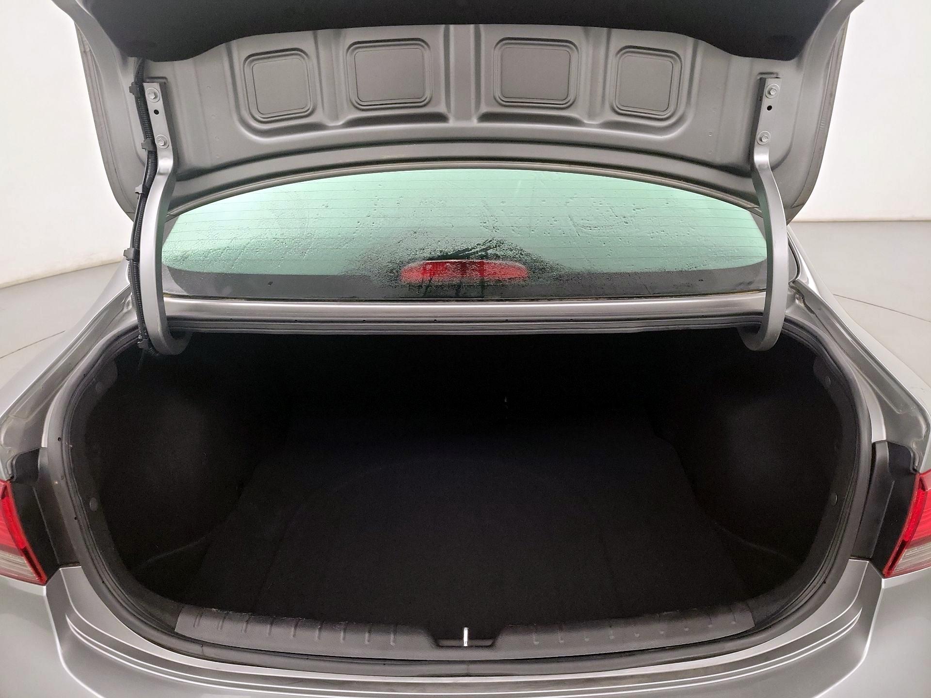 Thumbnail: 2021 Kia Rio - 20