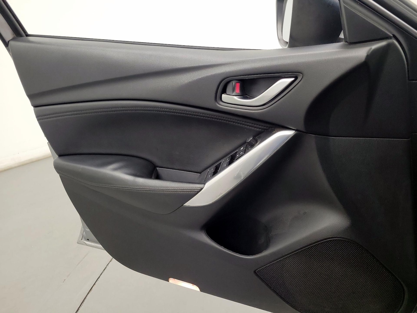 2015 Mazda MAZDA6 i Touring - Photo 11