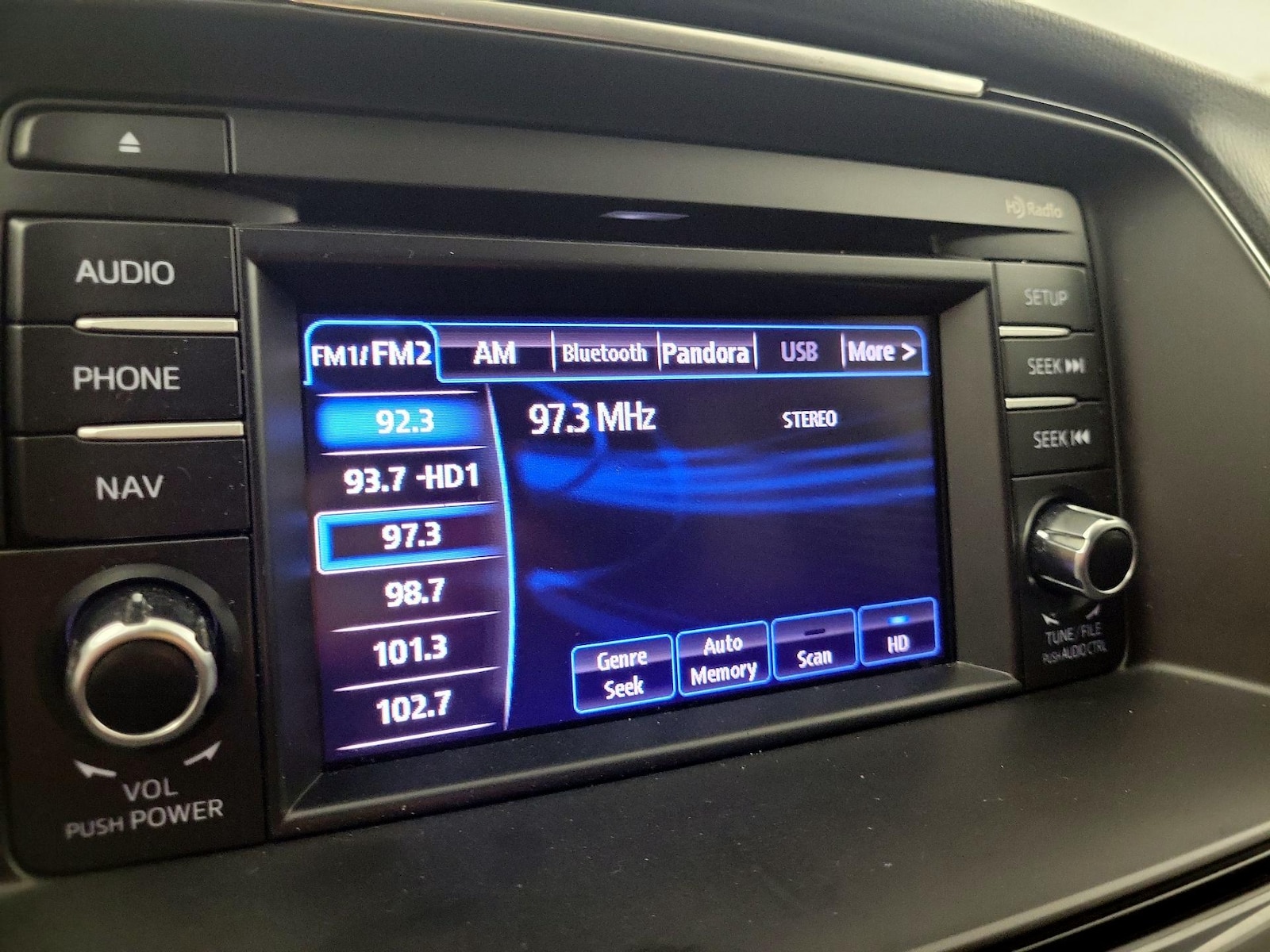 2015 Mazda MAZDA6 i Touring - Photo 13