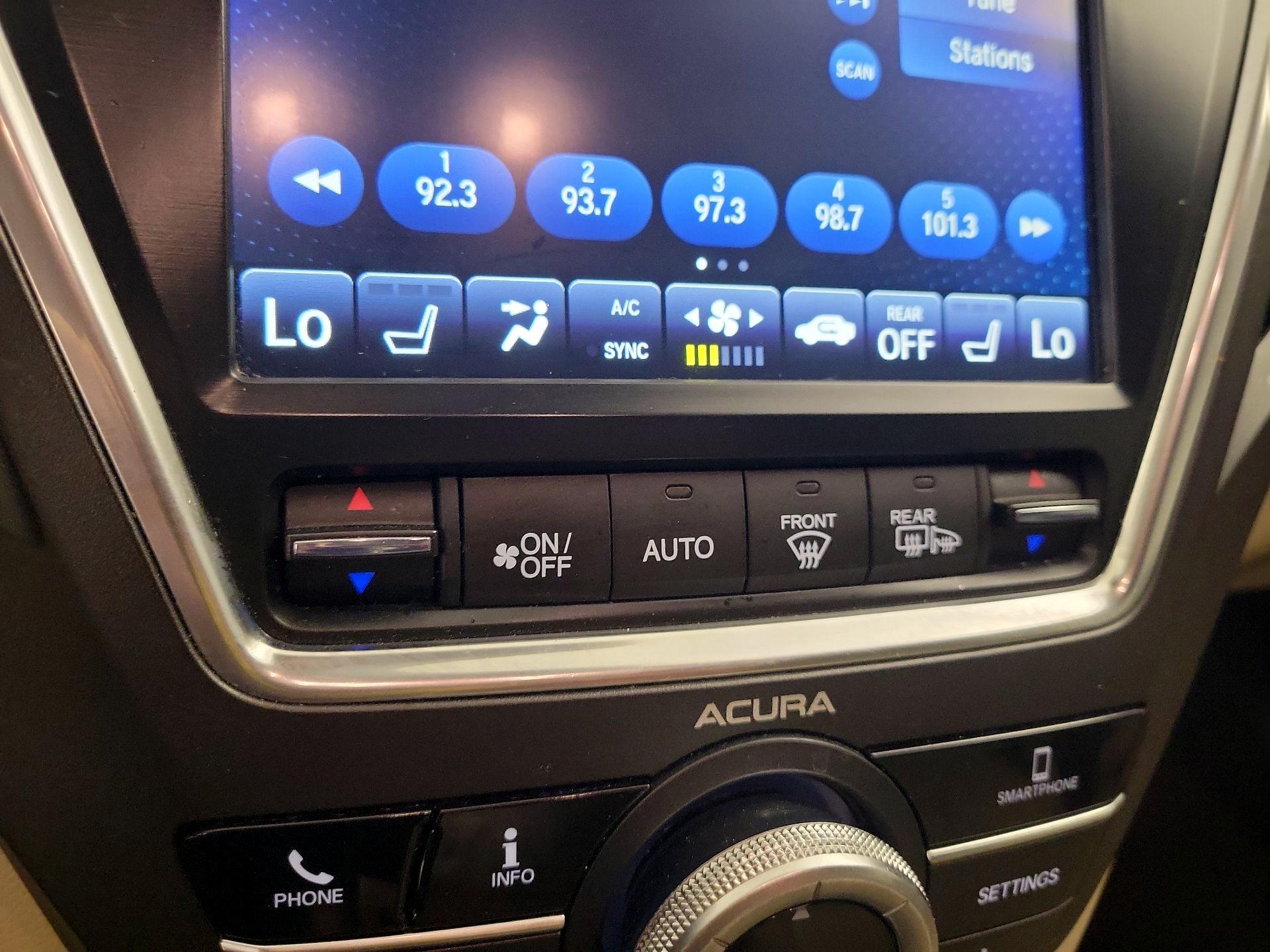 Thumbnail: 2018 Acura MDX - 16
